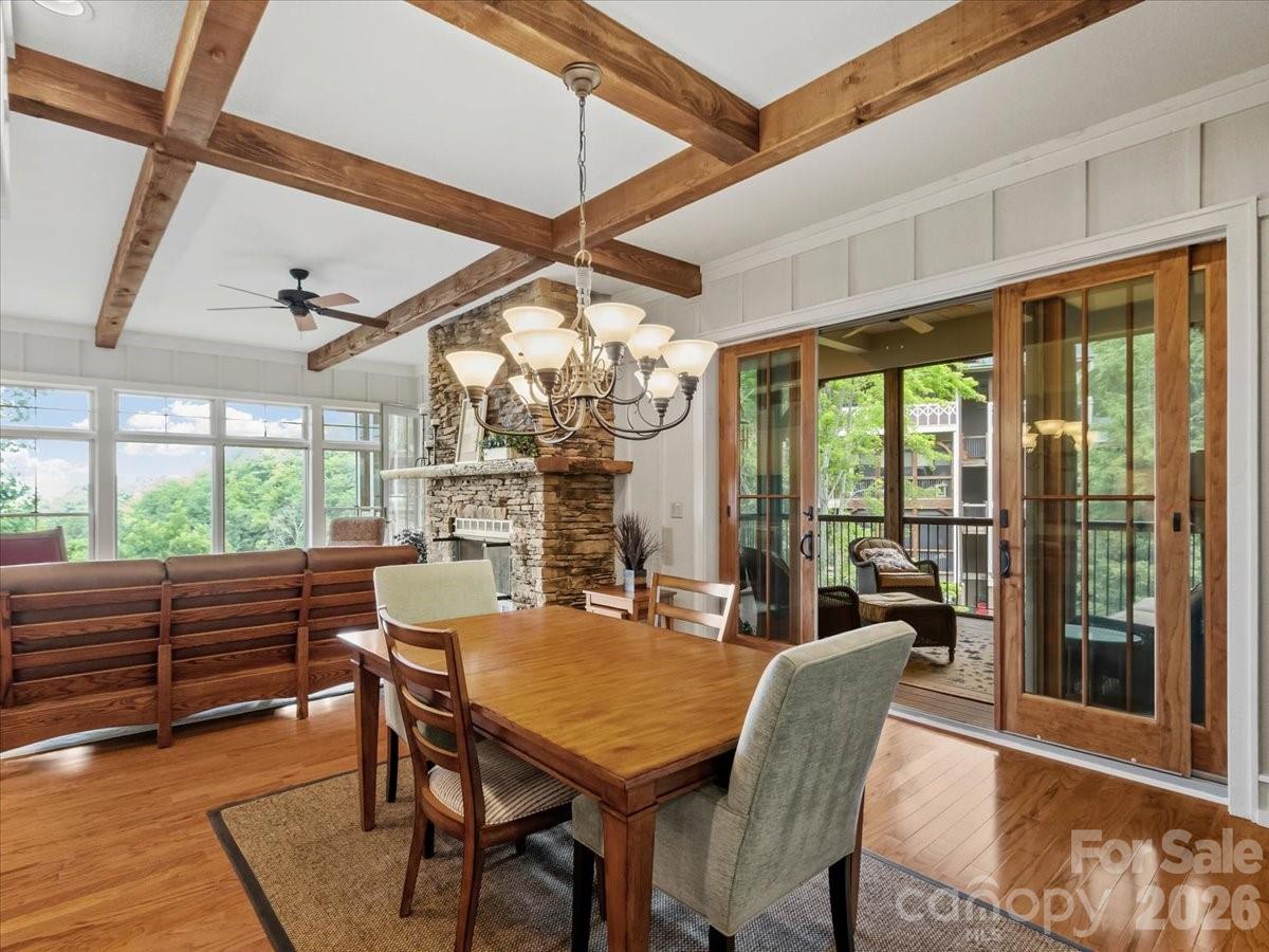 45 Creekside Way #I/202 — Burnsville