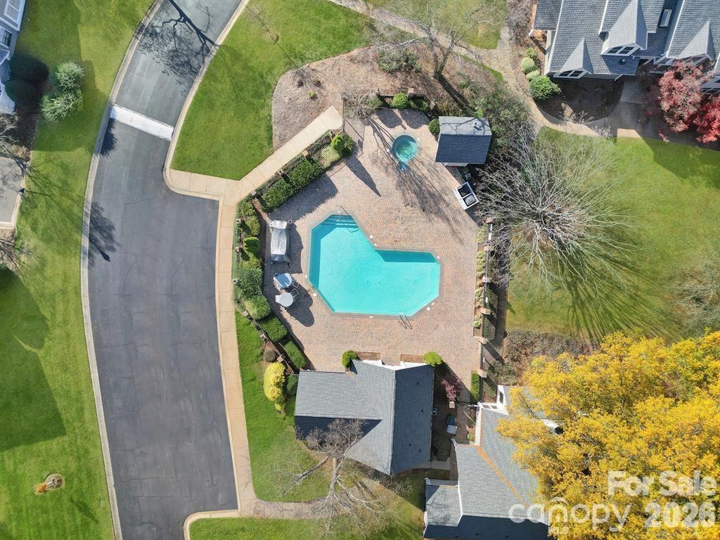 7227 Meeting Street — Charlotte