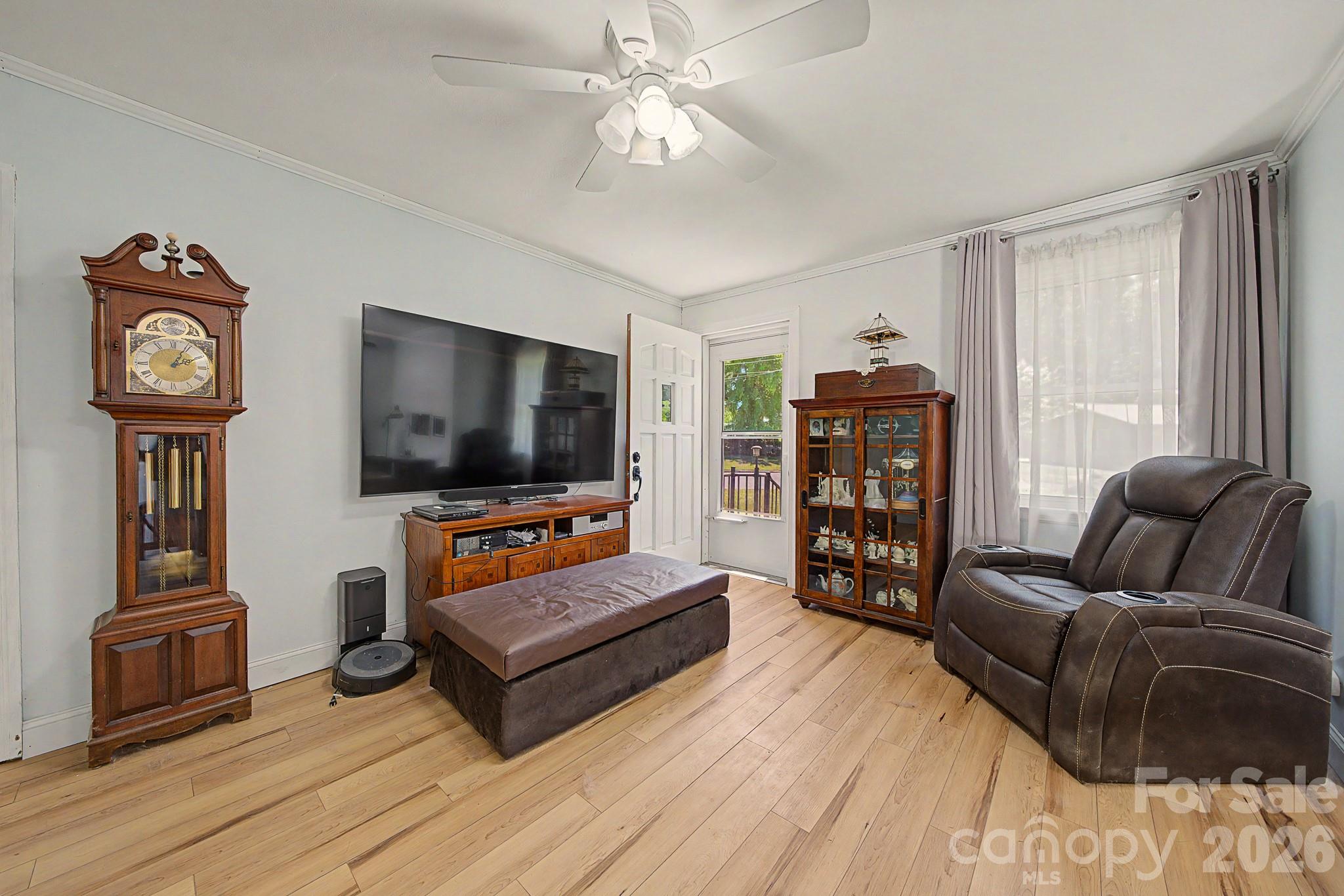 101 Charles Street — Cherryville