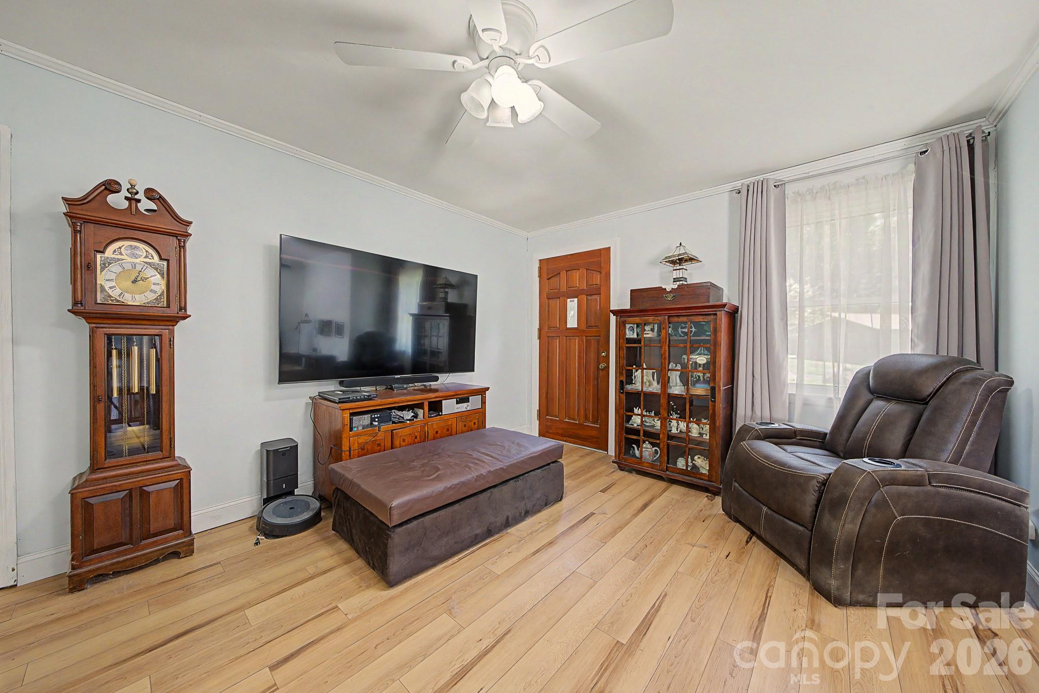 101 Charles Street — Cherryville