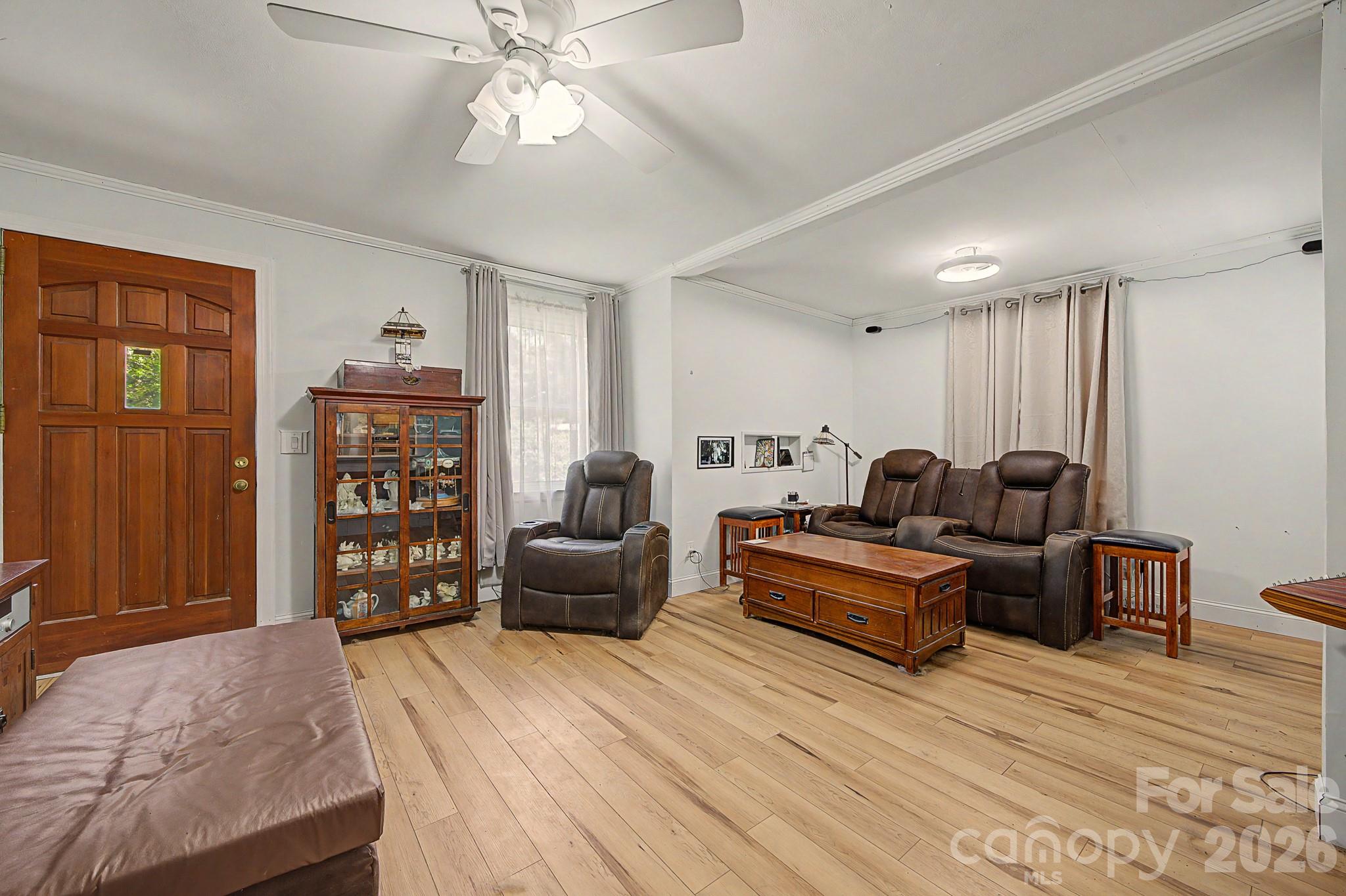 101 Charles Street — Cherryville