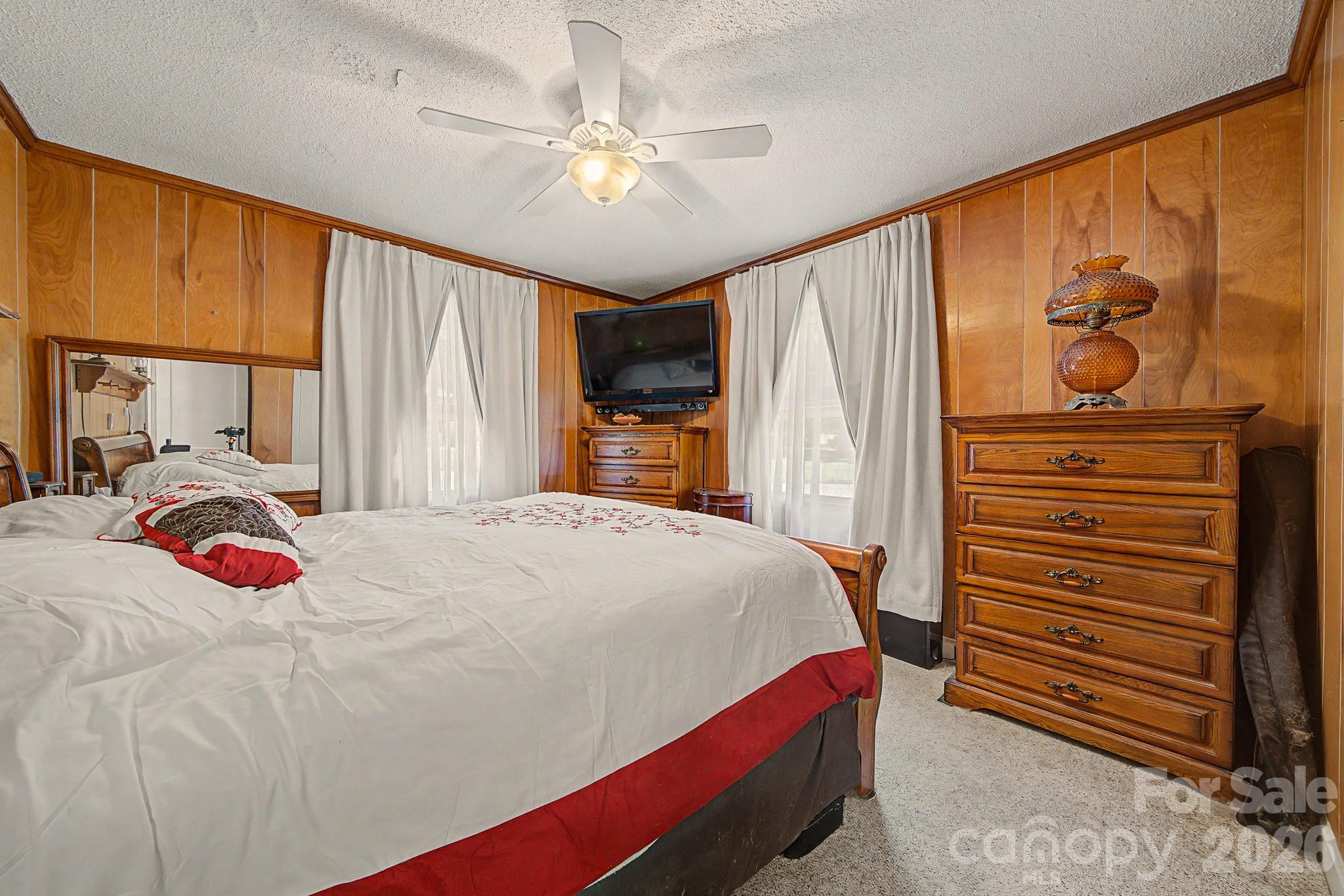 101 Charles Street — Cherryville