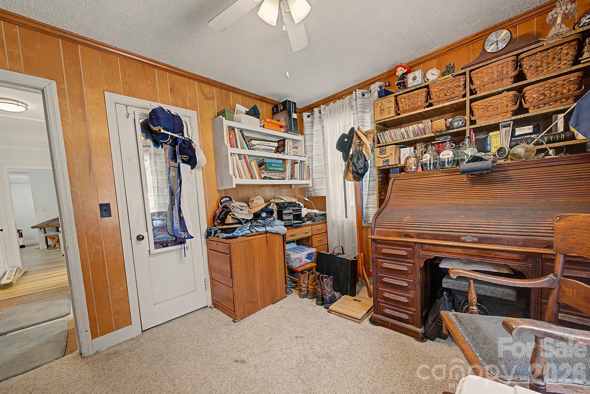 101 Charles Street — Cherryville