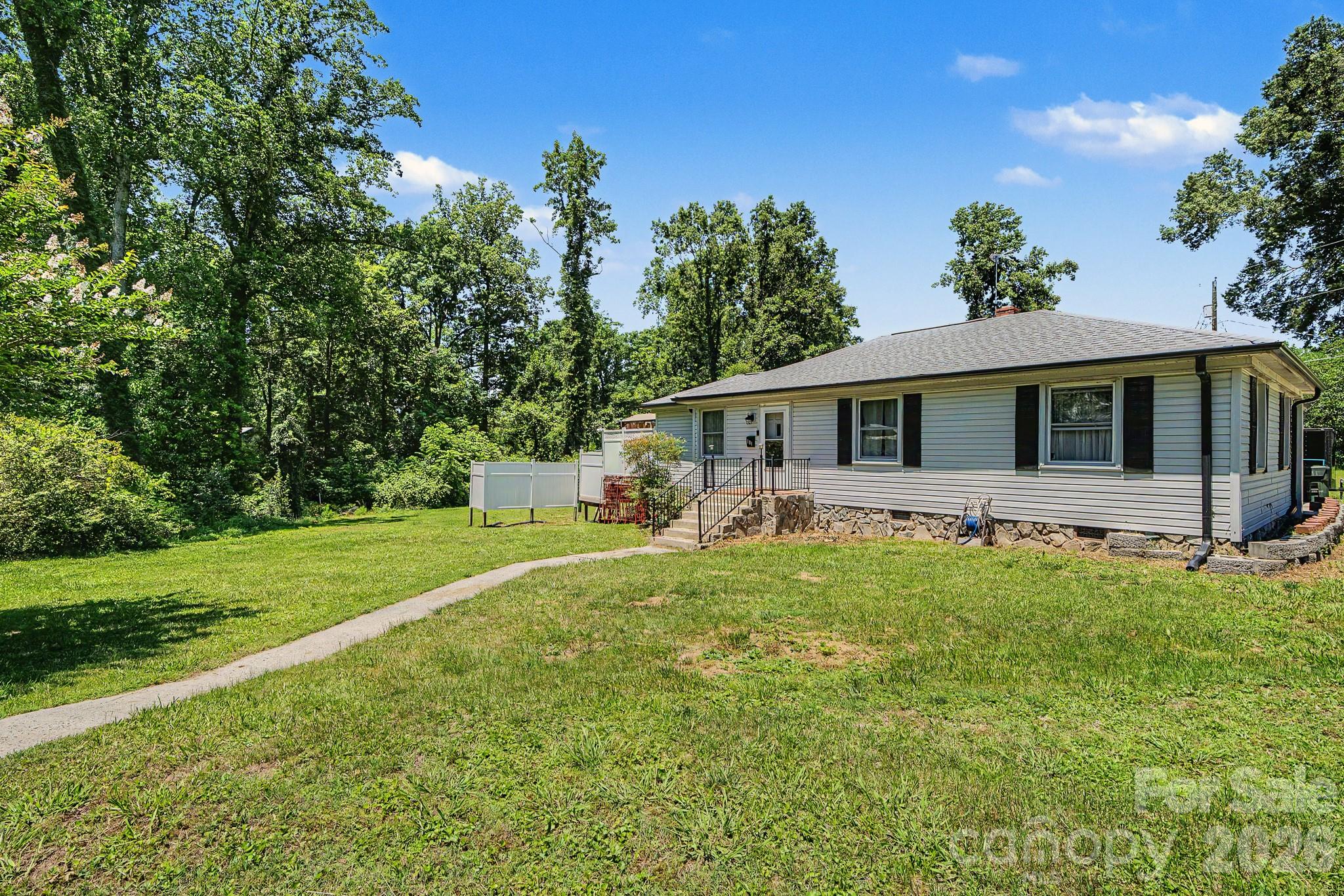101 Charles Street — Cherryville