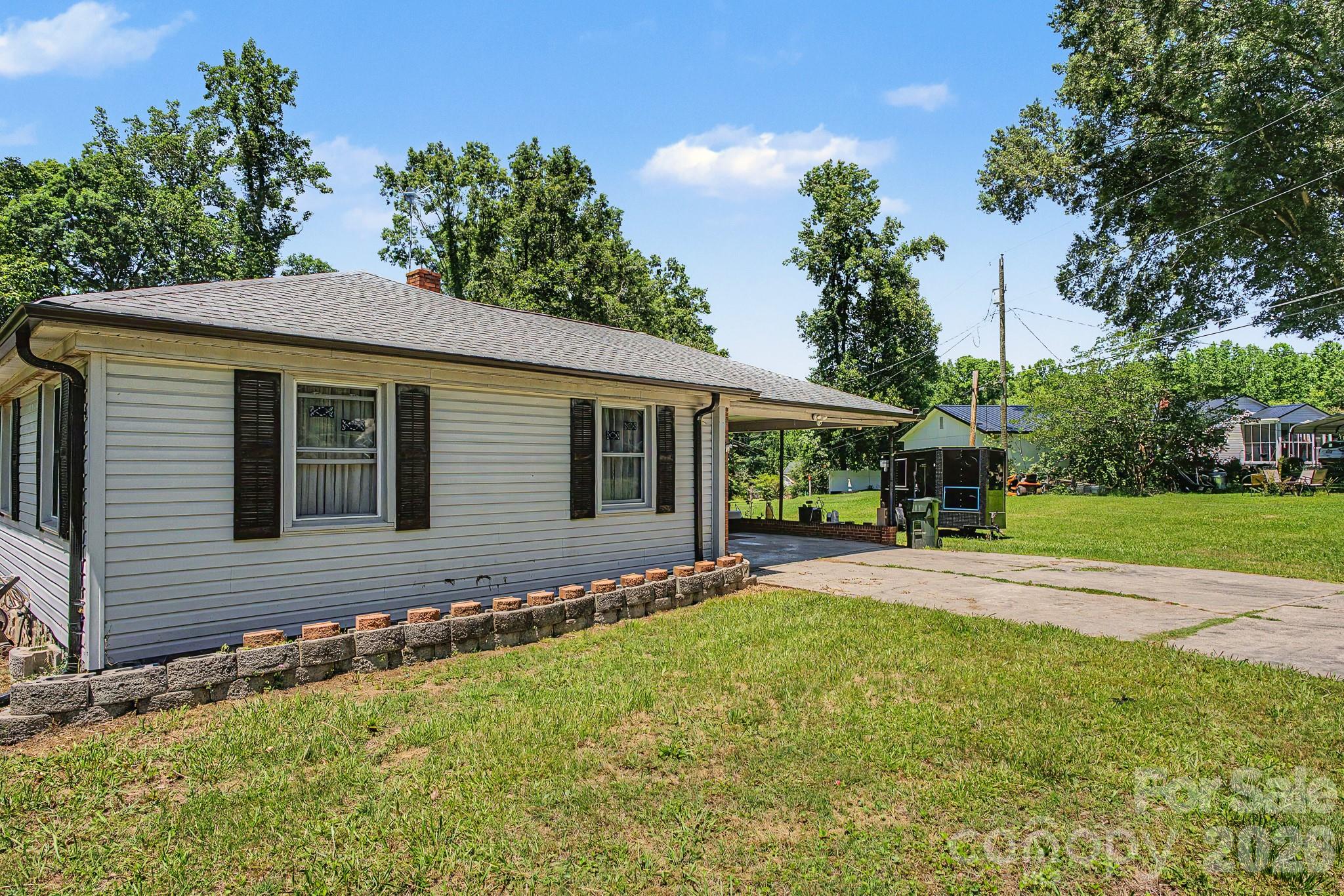 101 Charles Street — Cherryville
