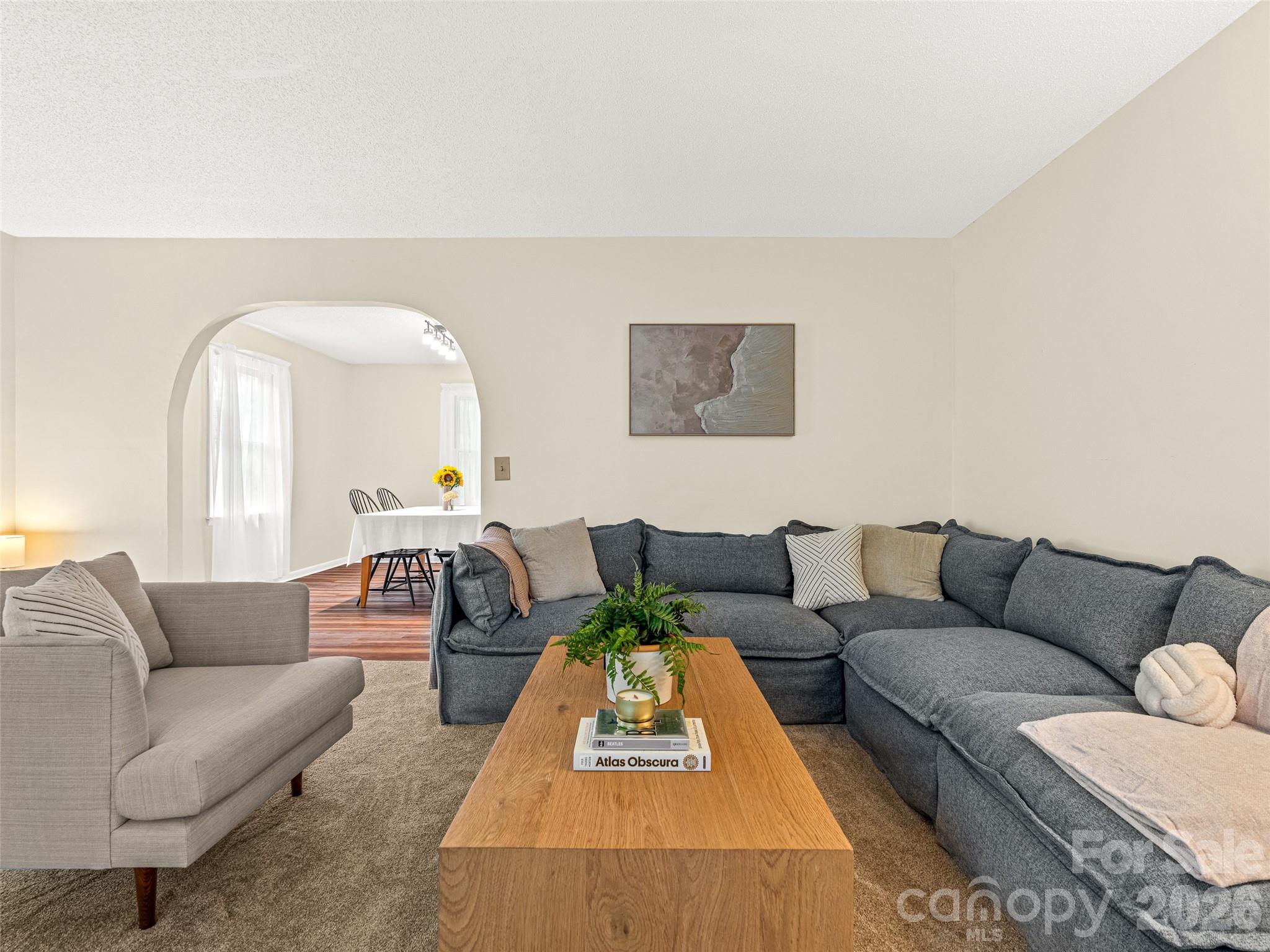 25 Blueberry Lane — Fairview