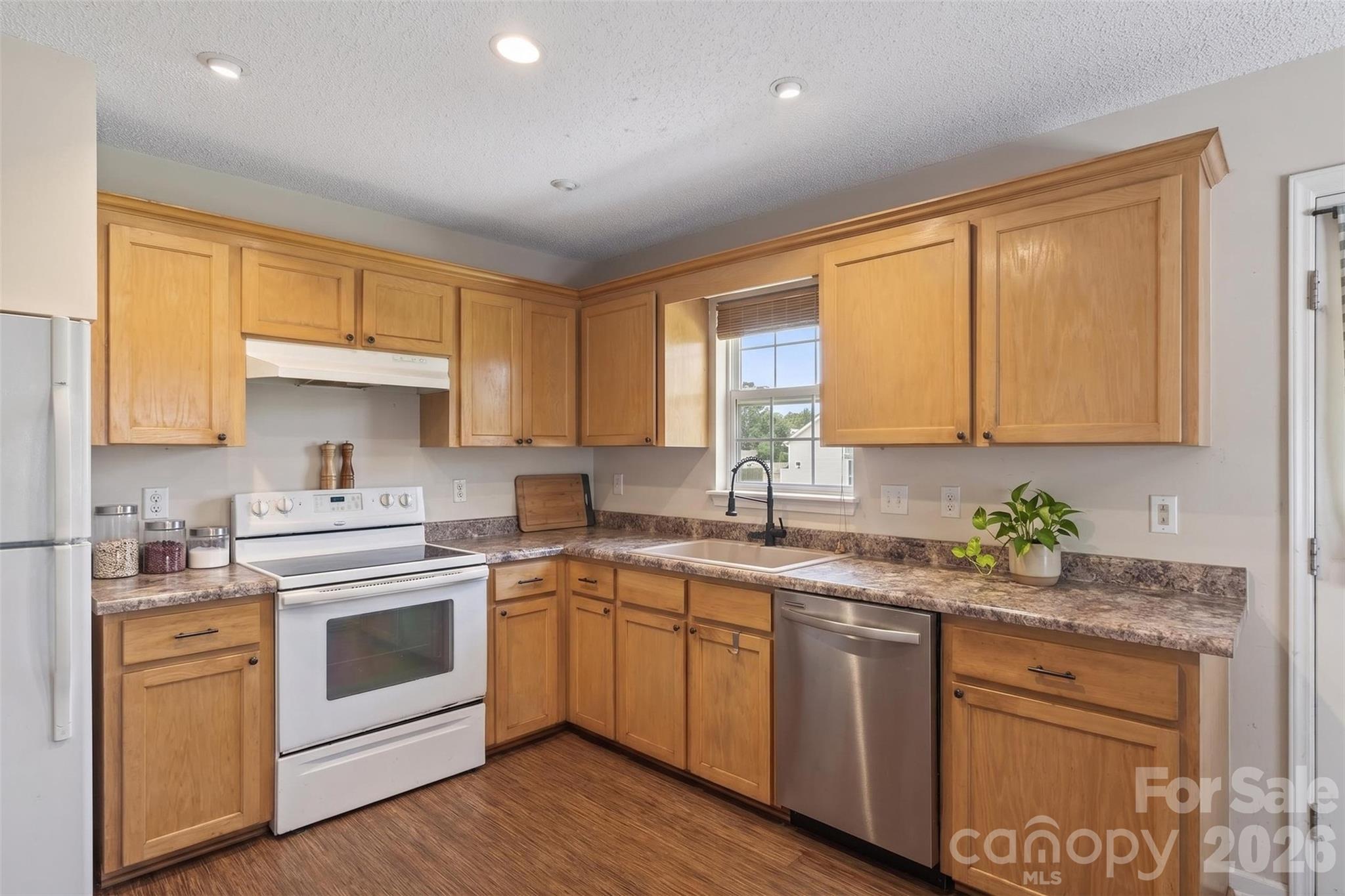 5614 Stack Road — Monroe
