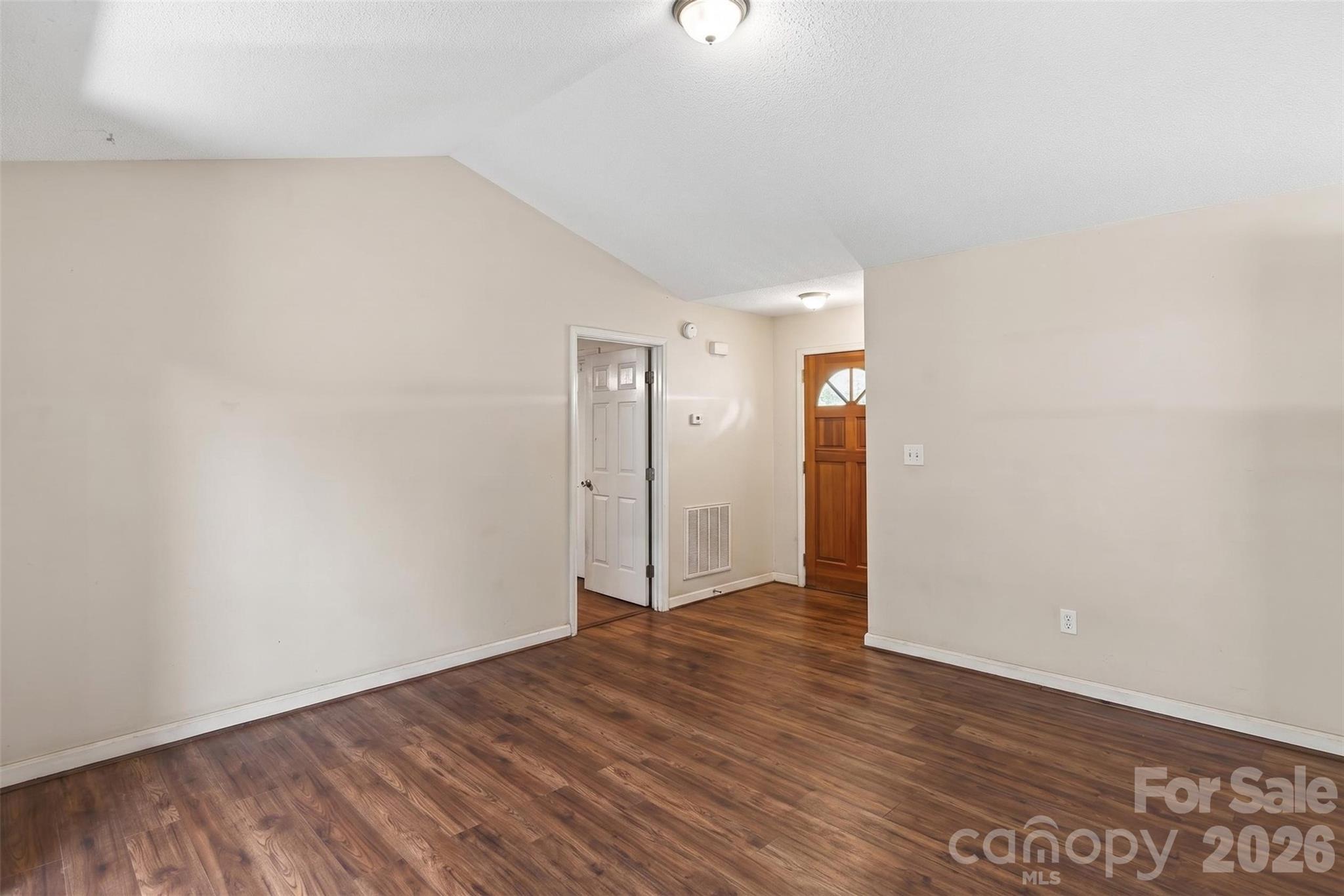 5614 Stack Road — Monroe