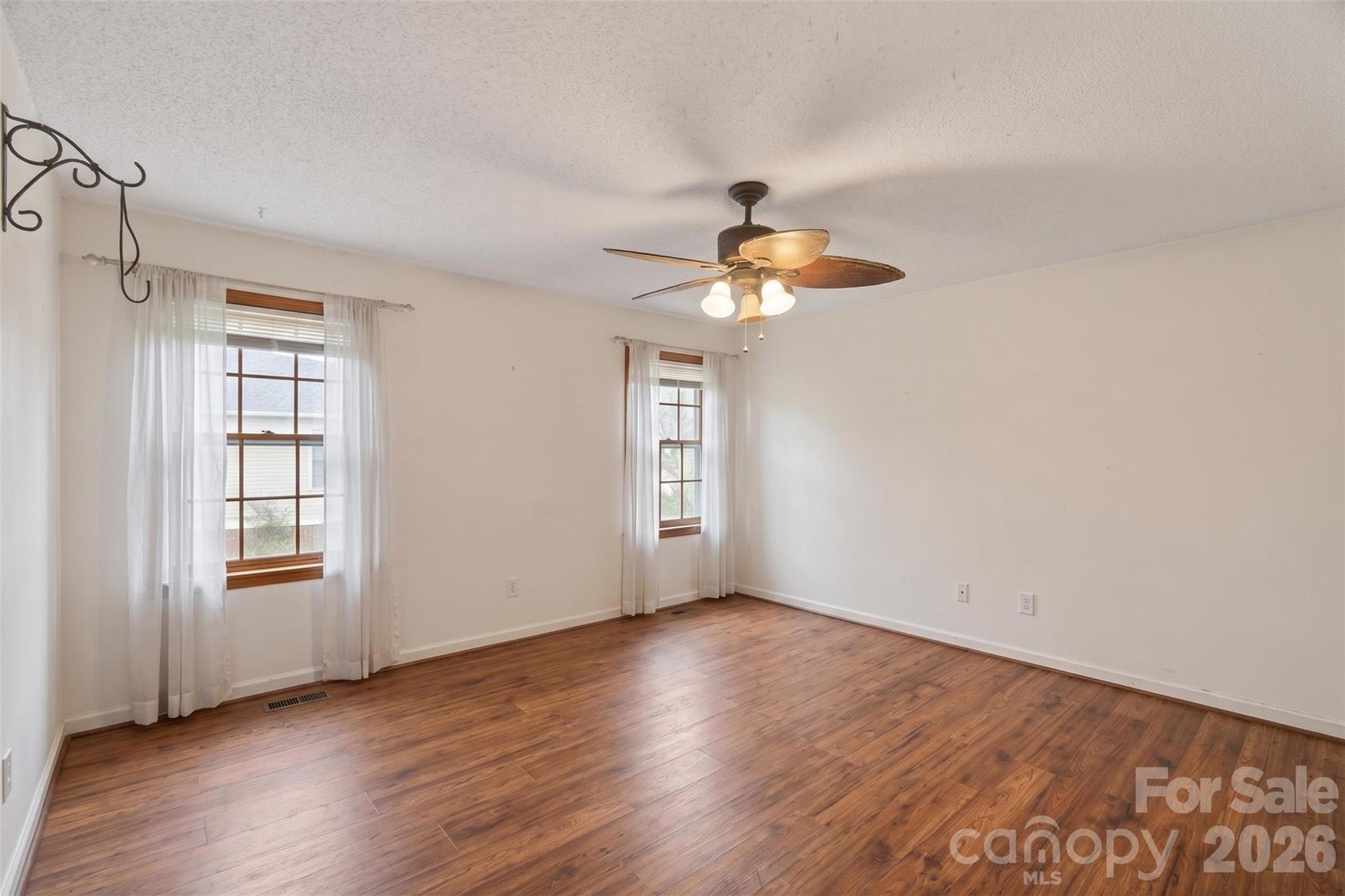 5614 Stack Road — Monroe