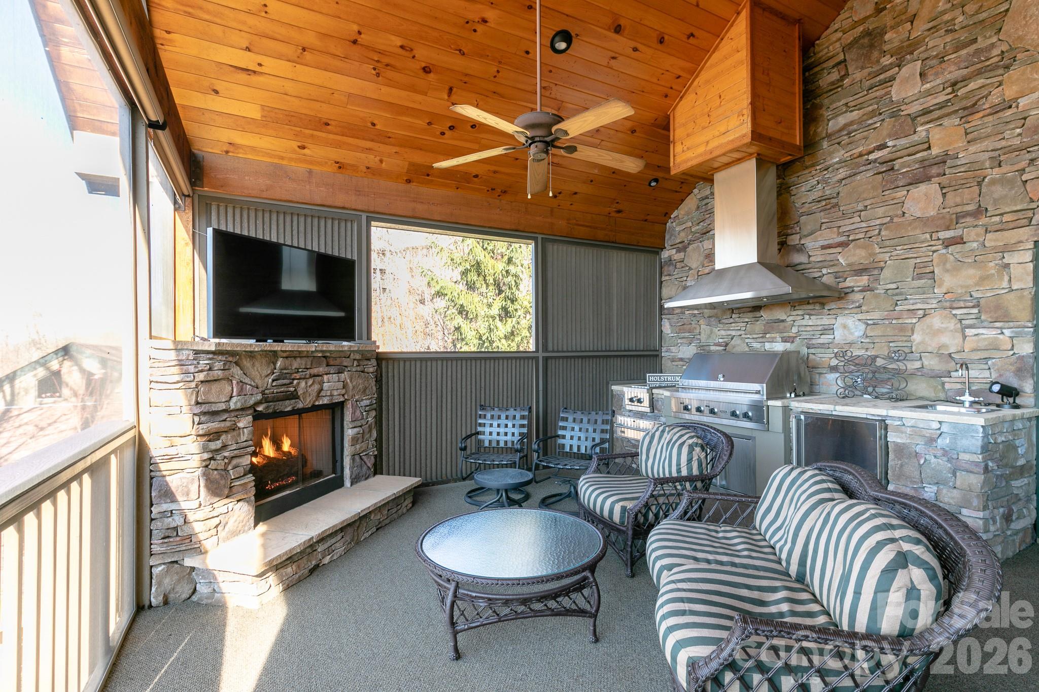 755 Andrew Banks Road — Burnsville