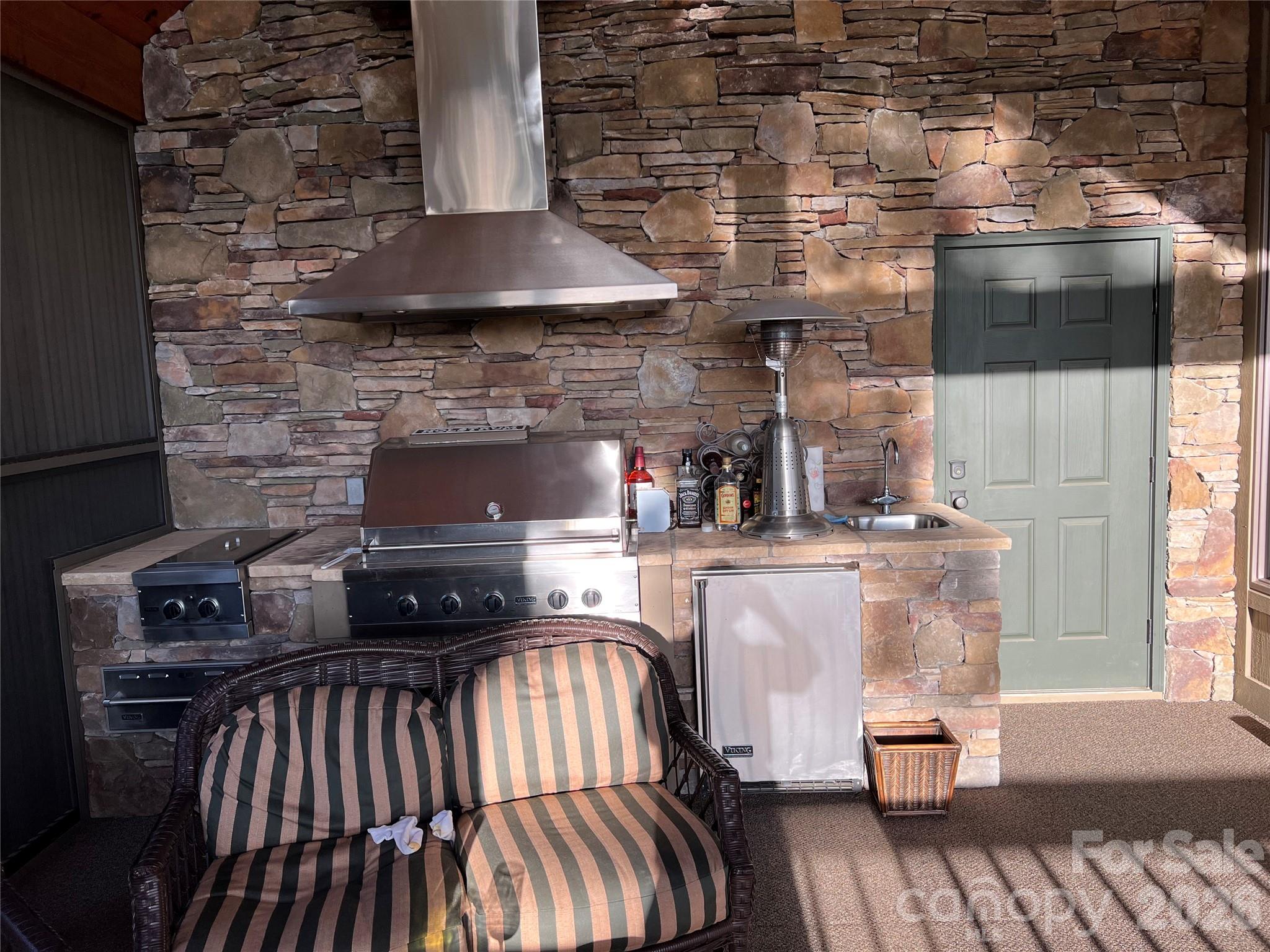 755 Andrew Banks Road — Burnsville