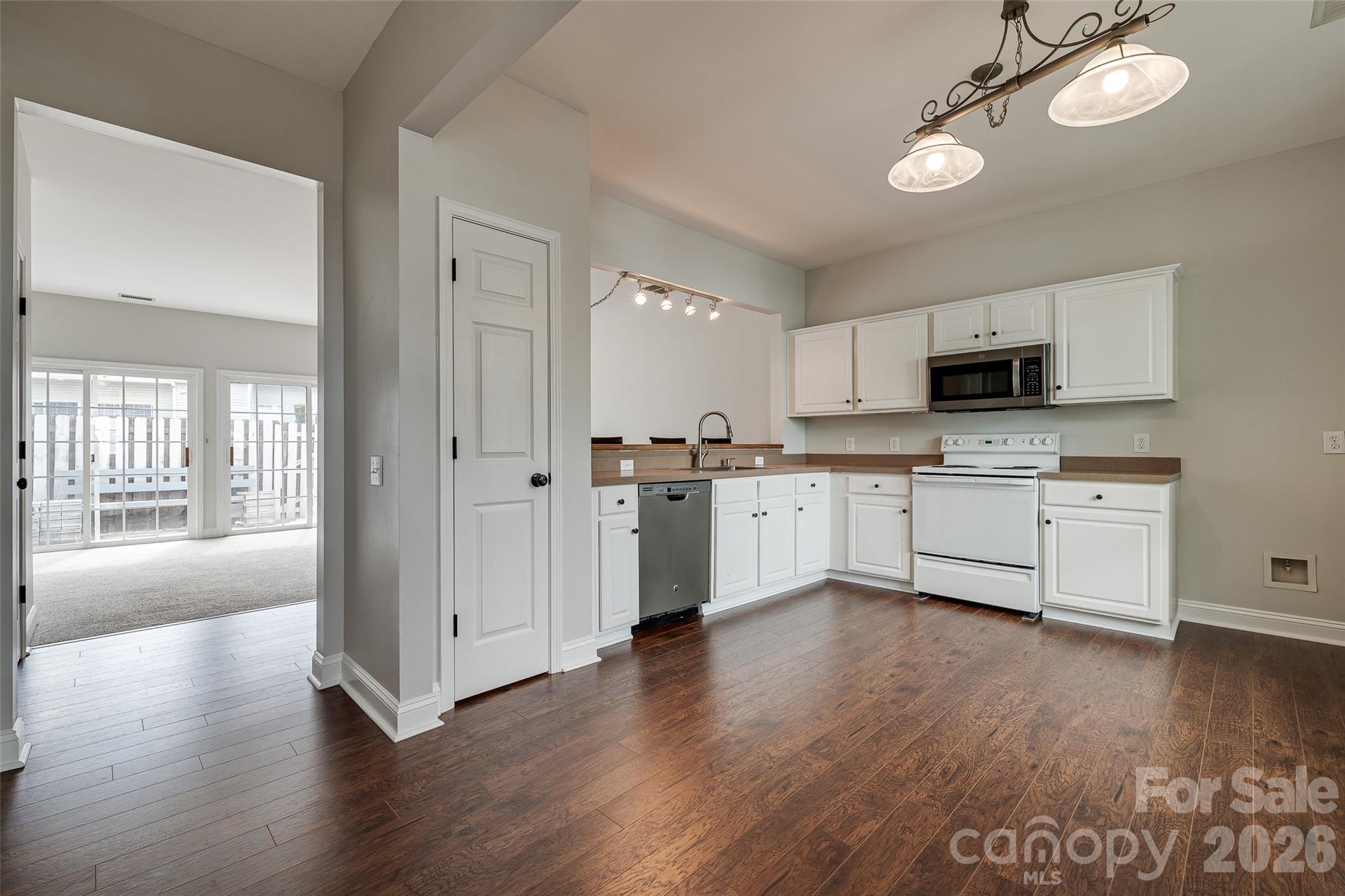 3186 Mannington Drive — Charlotte