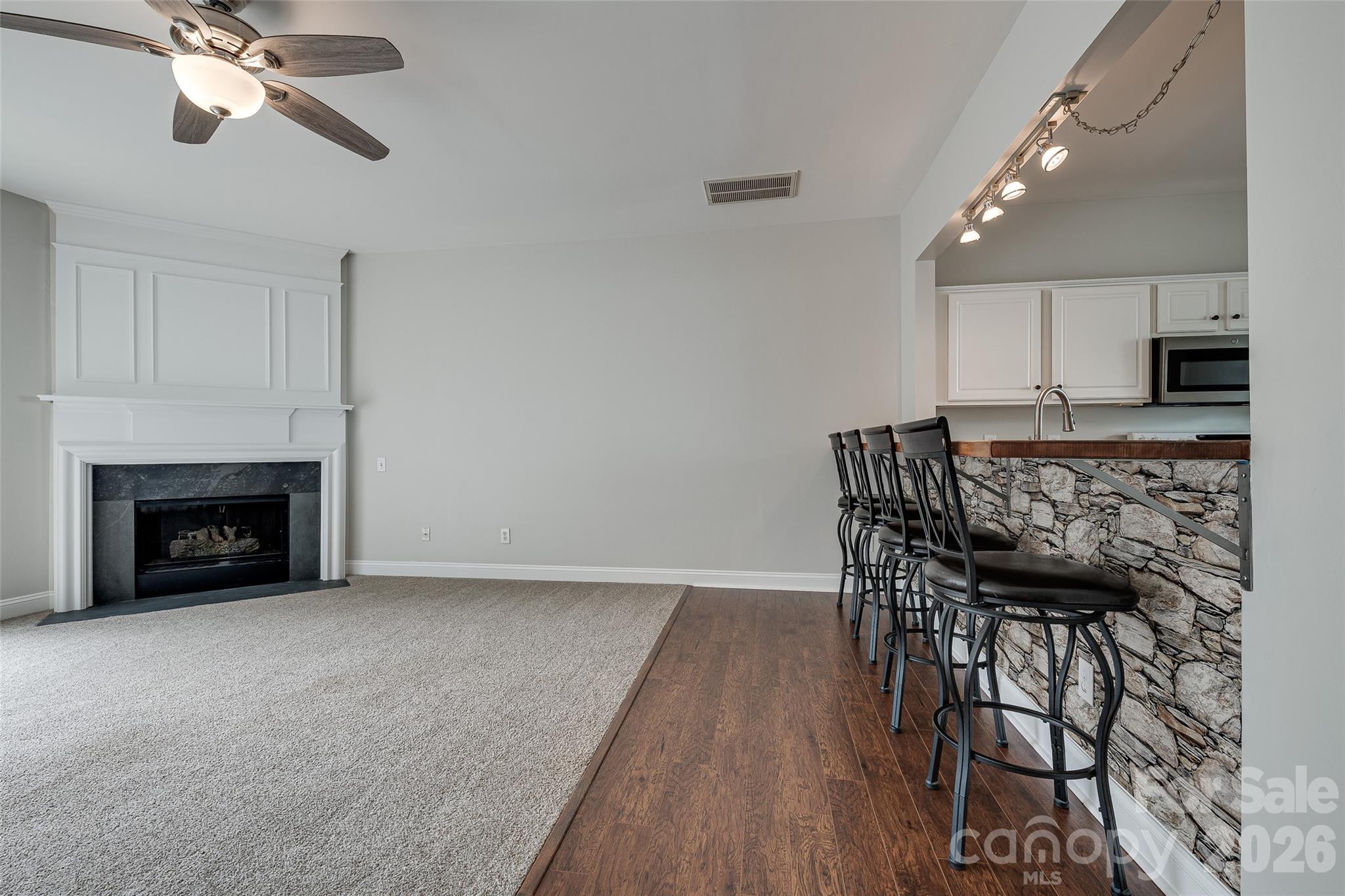 3186 Mannington Drive — Charlotte
