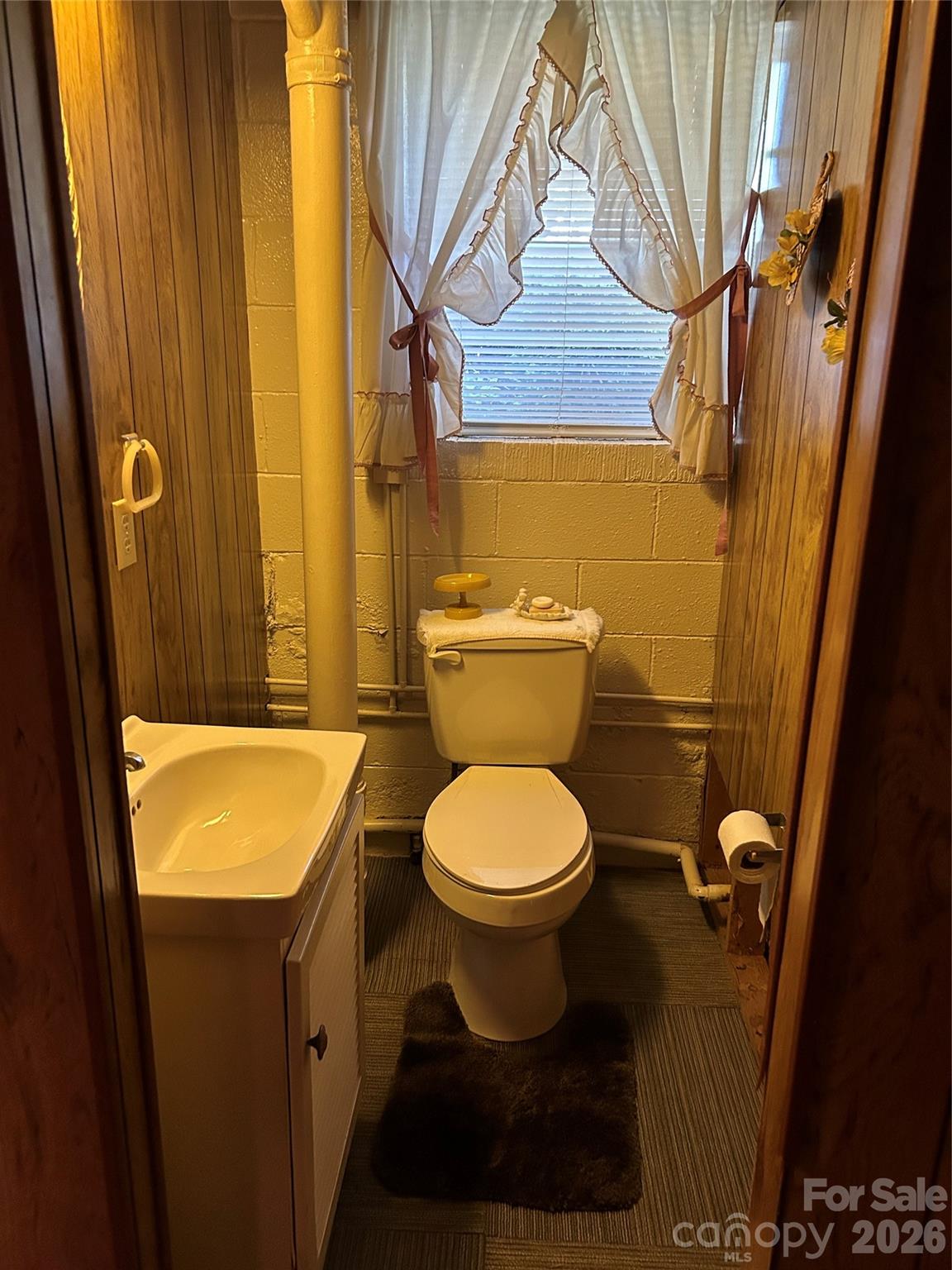 336 Bridges Road — Blacksburg