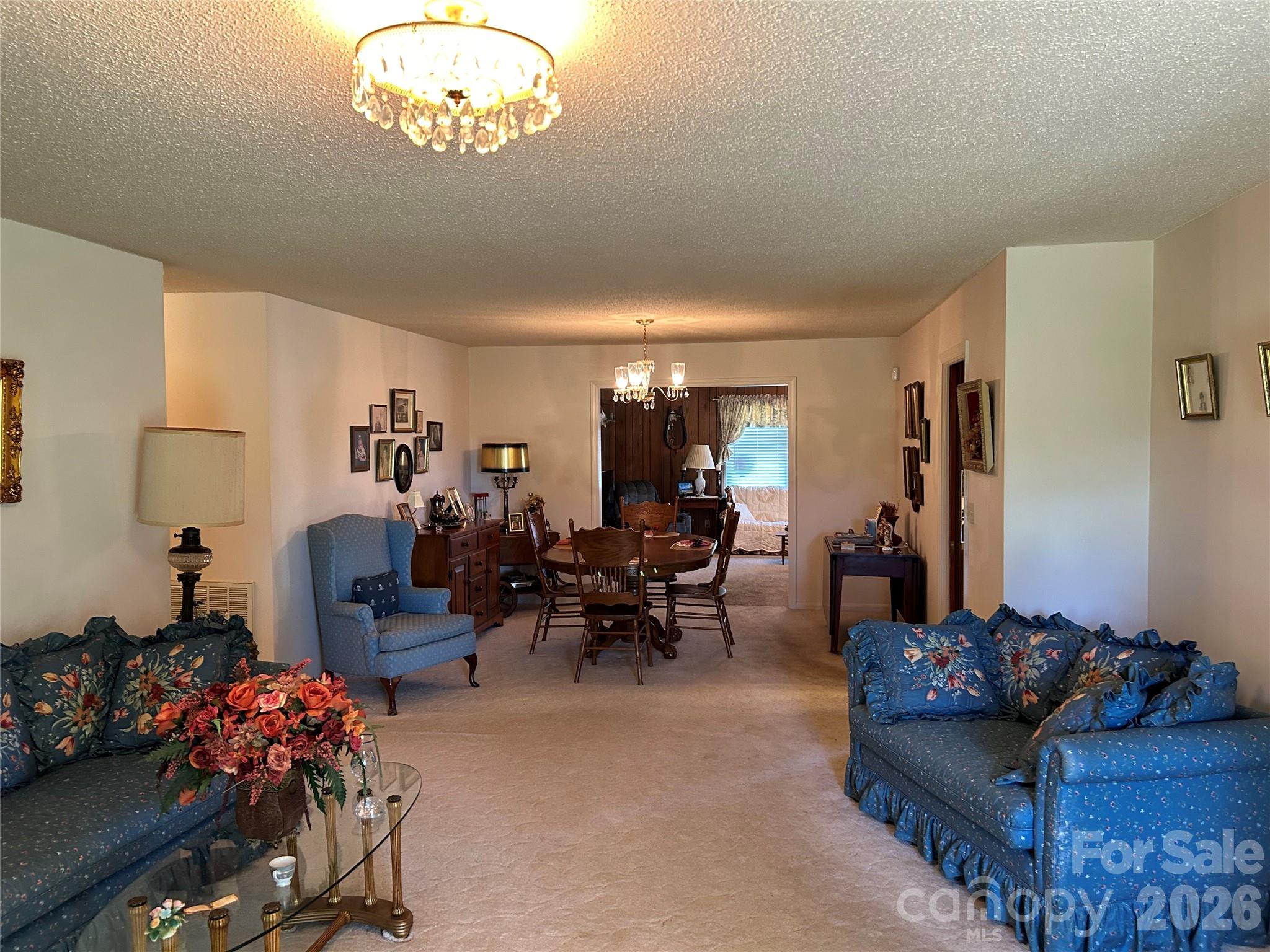 336 Bridges Road — Blacksburg