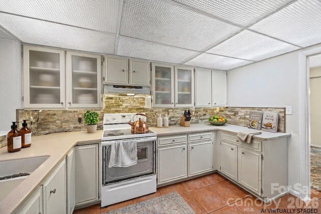 234 Riverview Terrace — Clover