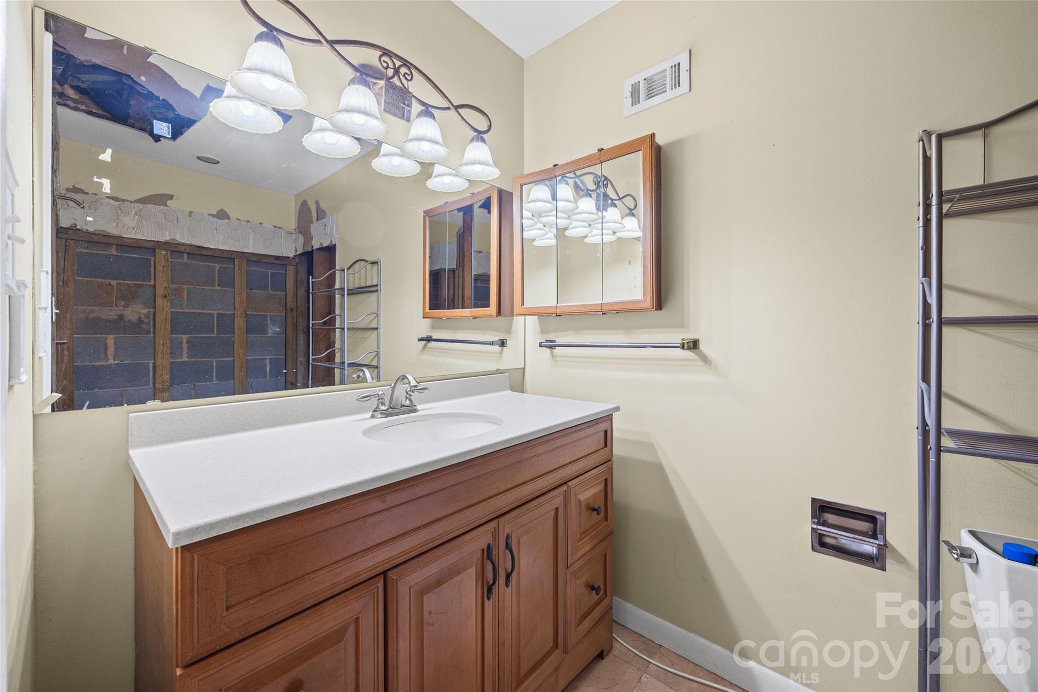 234 Riverview Terrace — Clover