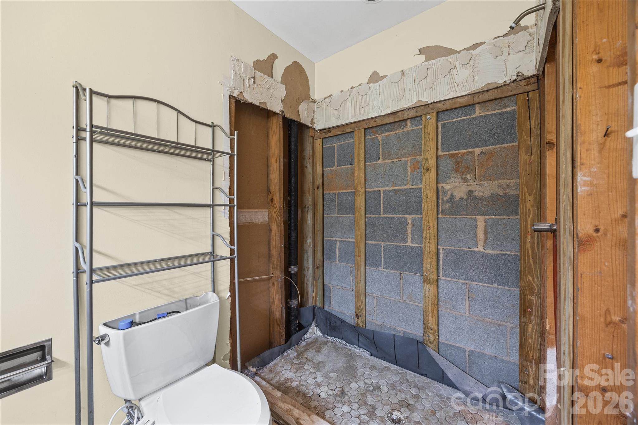 234 Riverview Terrace — Clover