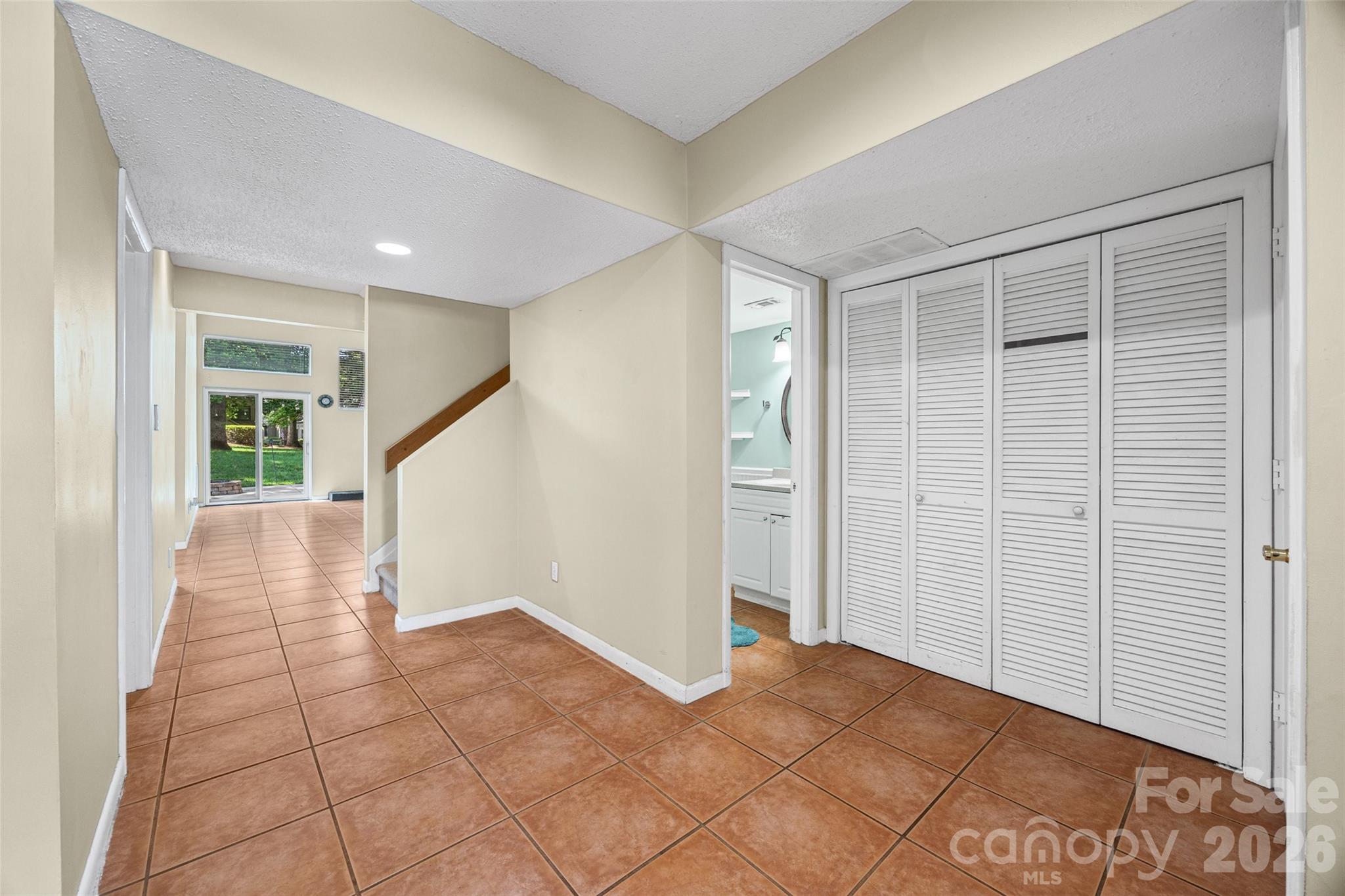 234 Riverview Terrace — Clover