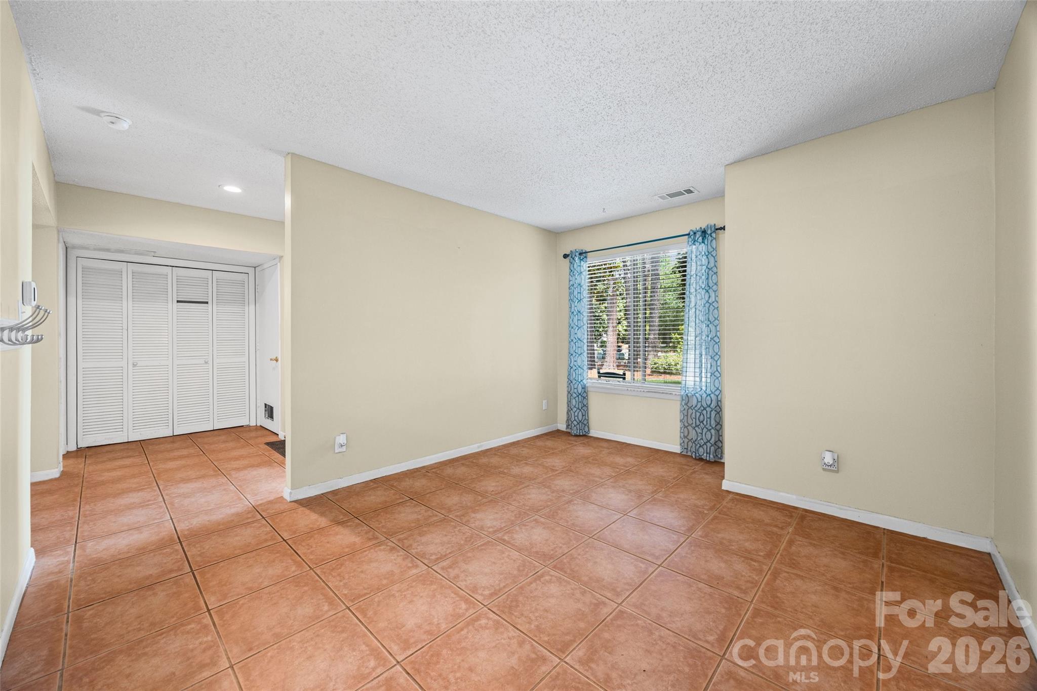 234 Riverview Terrace — Clover