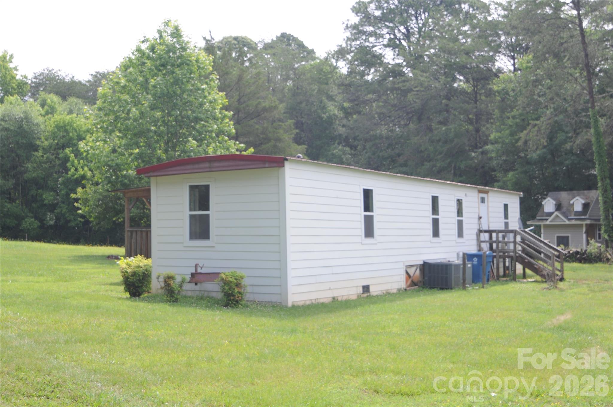4227 KENT Street — Maiden