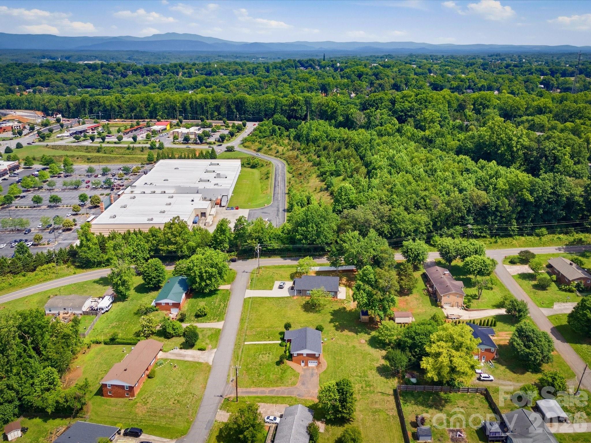 132 Starmount Circle #85-88 — Morganton
