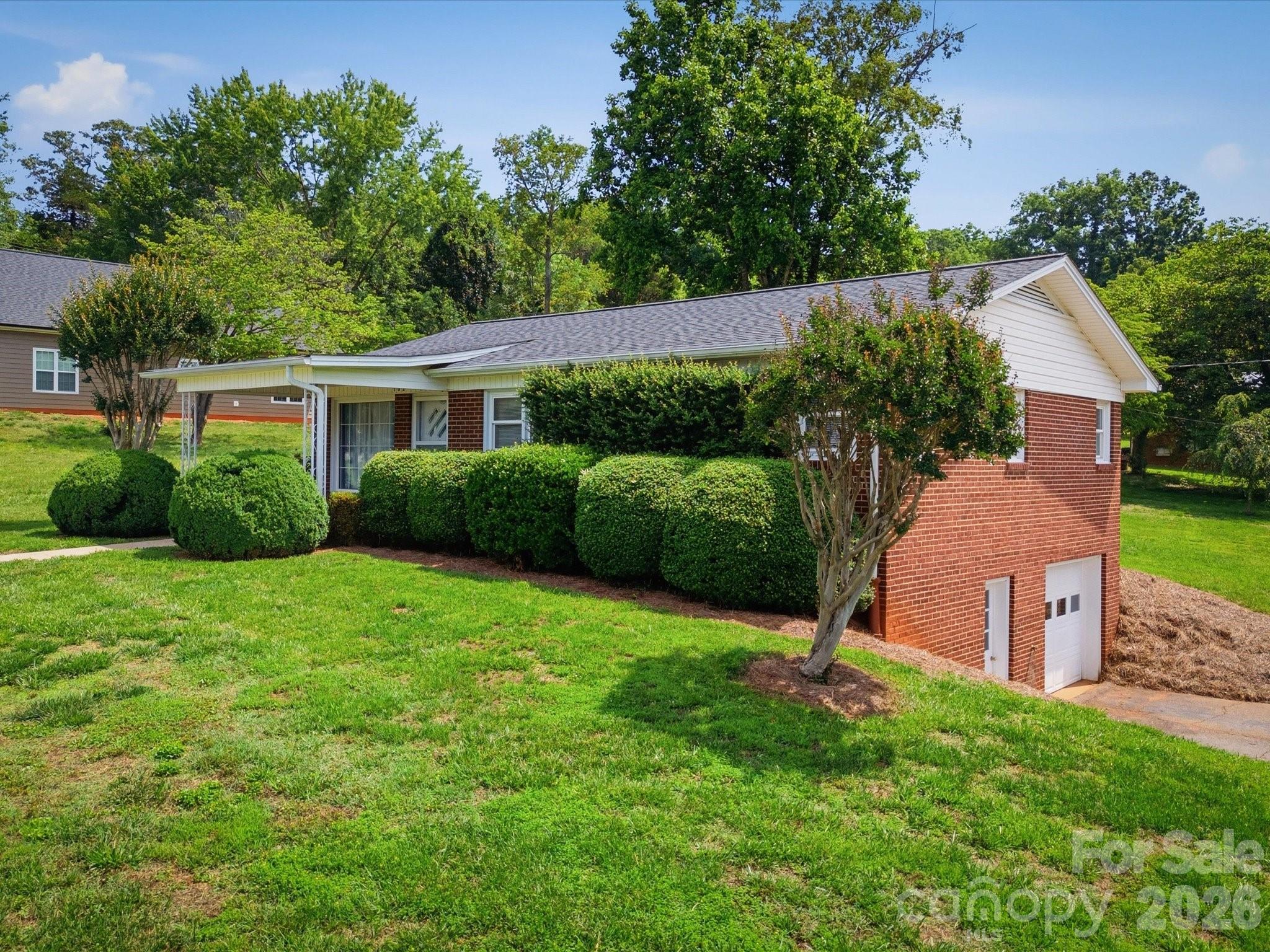132 Starmount Circle #85-88 — Morganton