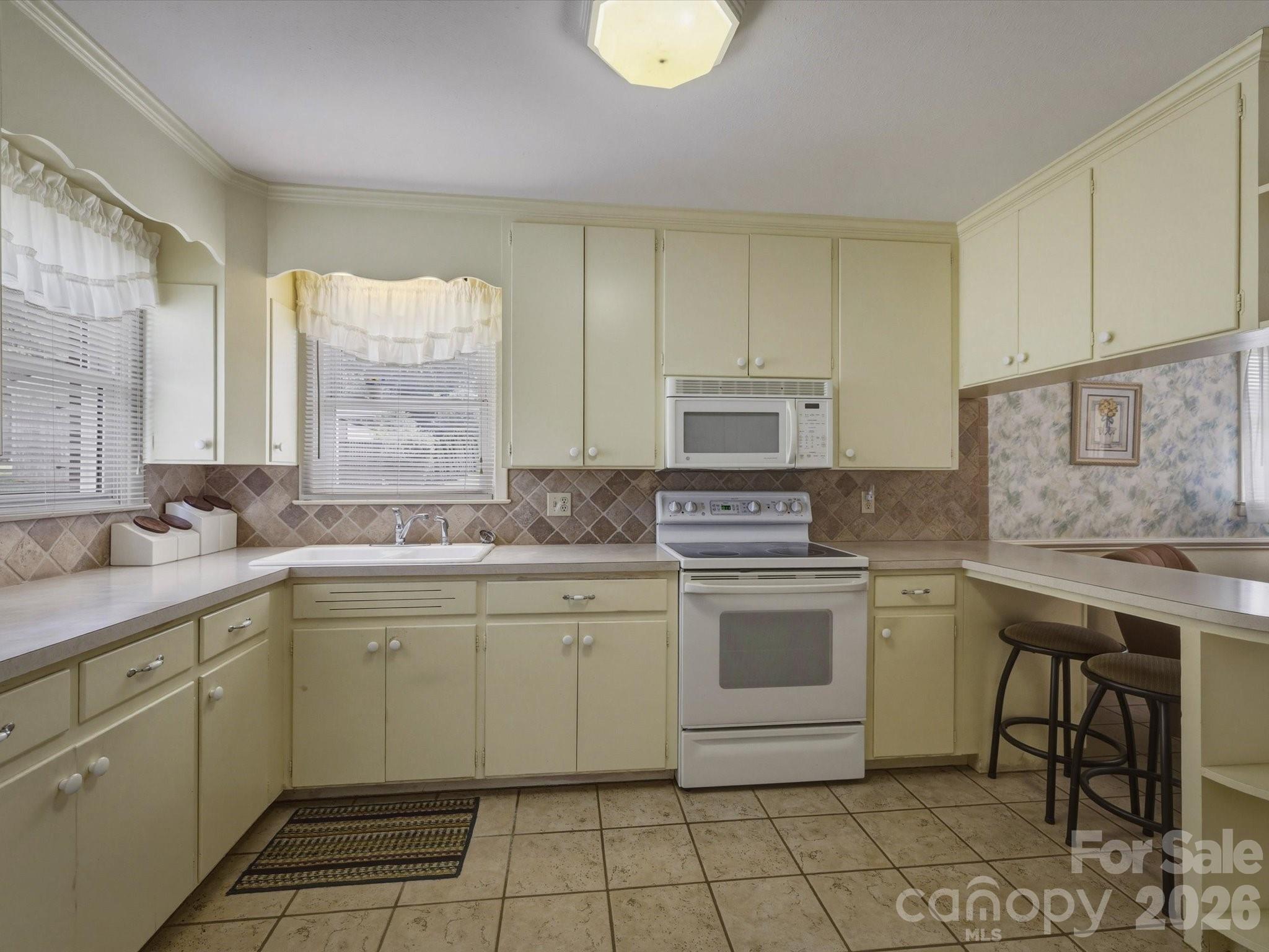 132 Starmount Circle #85-88 — Morganton