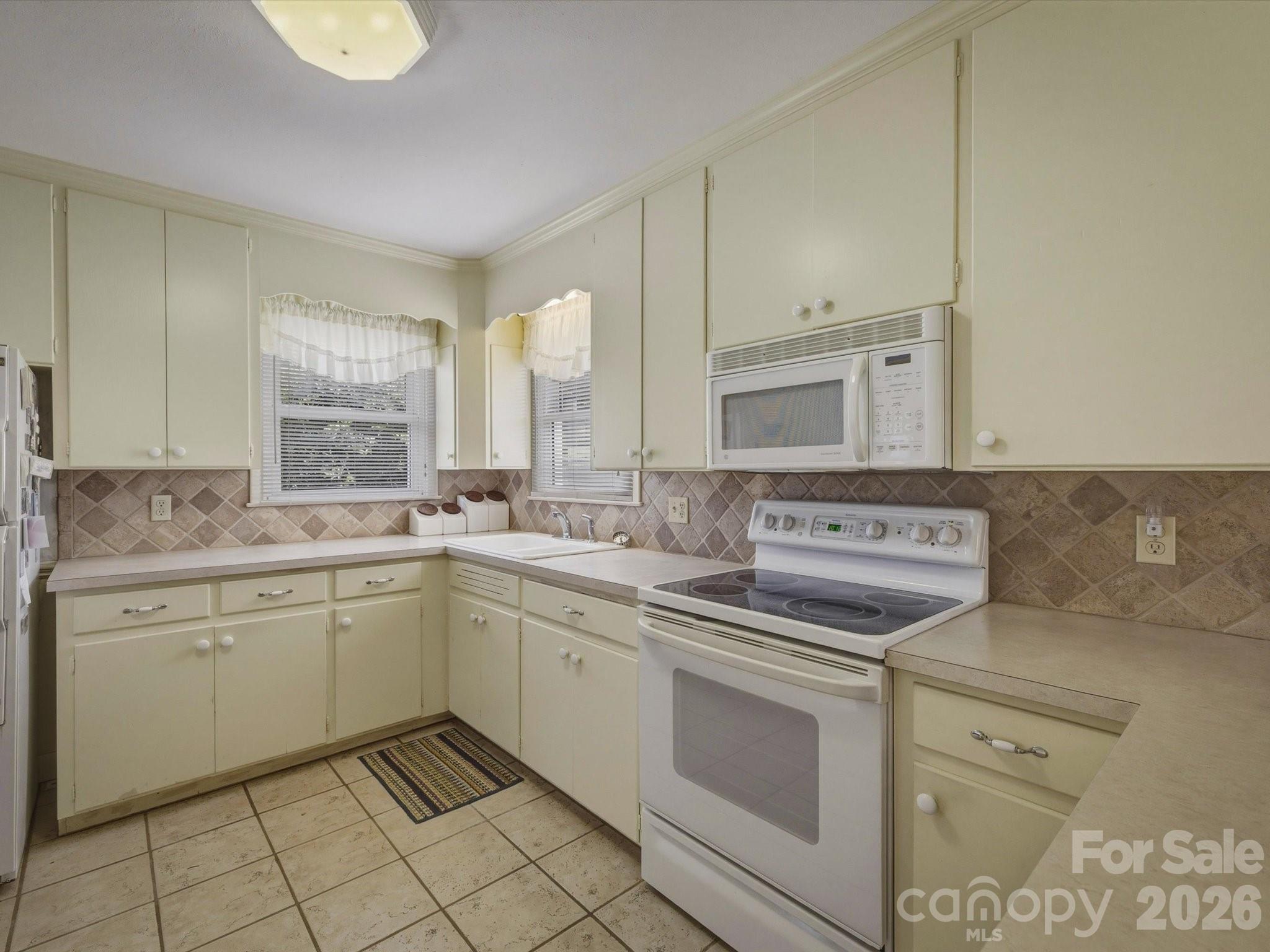 132 Starmount Circle #85-88 — Morganton