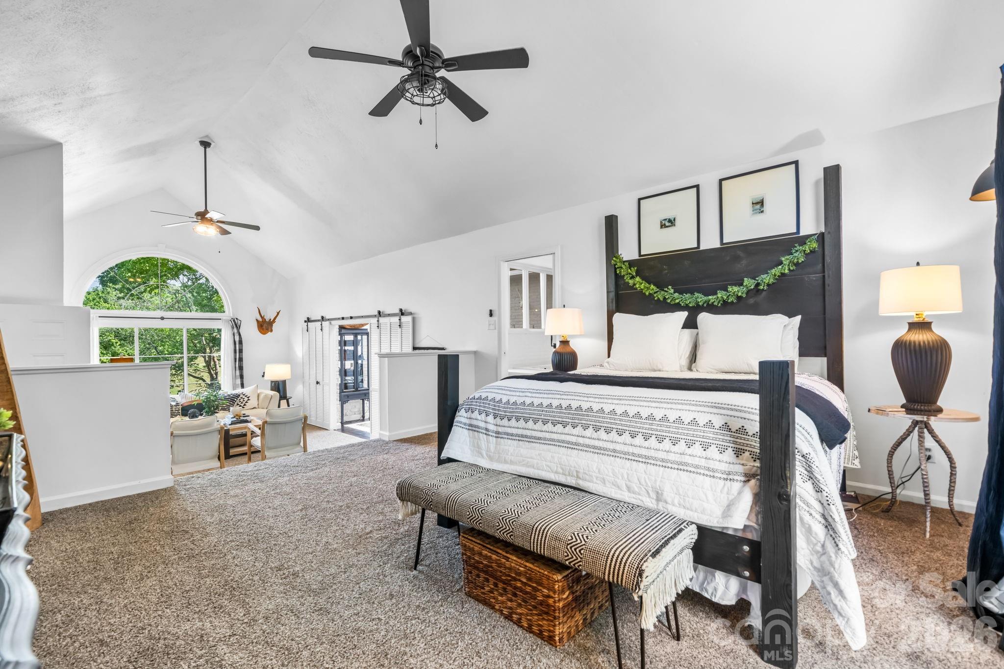 1314 Shirebourn Drive — Hickory