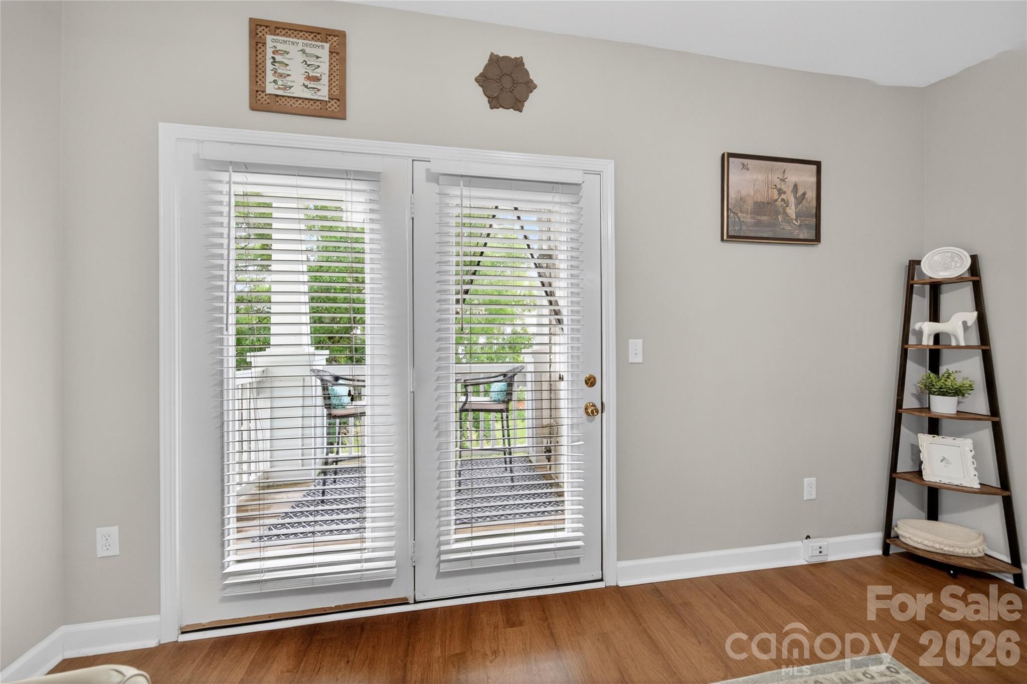 11921 Ridgeway Park Drive — Charlotte