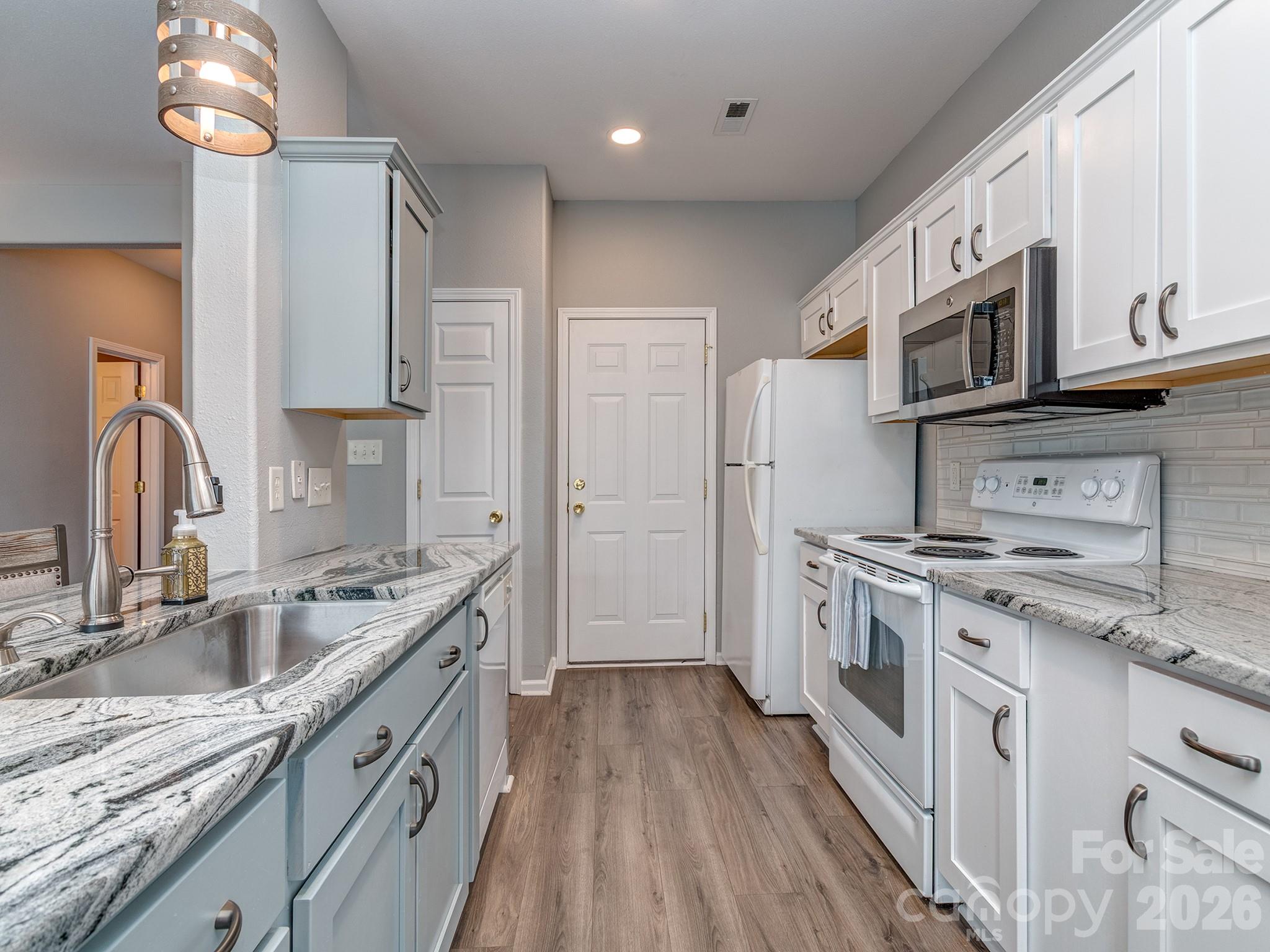 3064 Priory Ridge Drive — Fort Mill