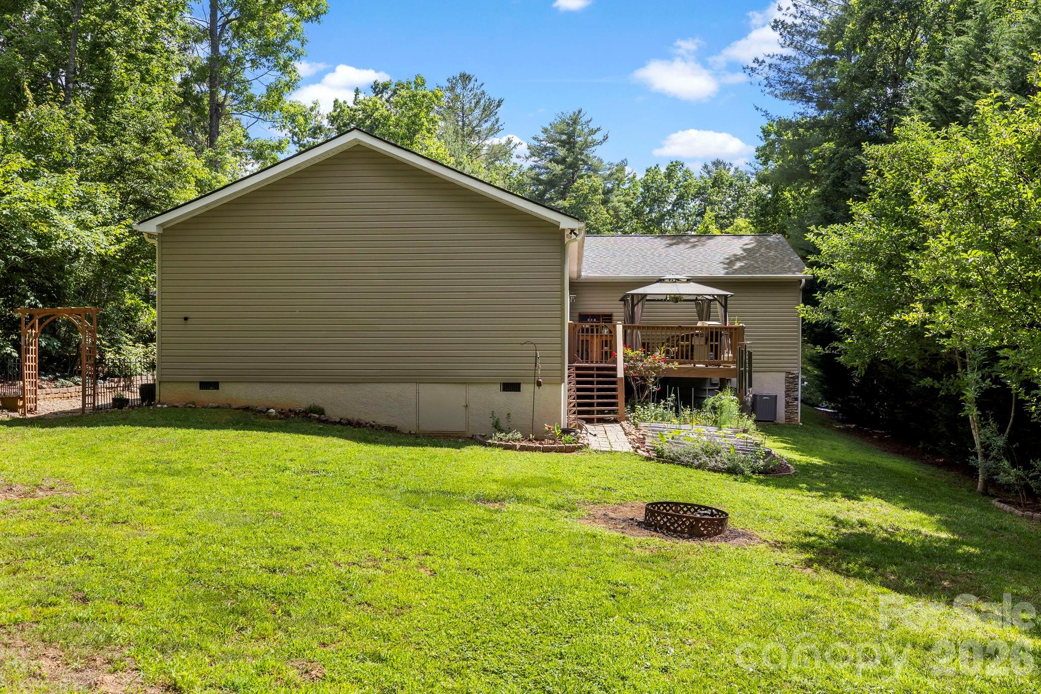 31 Enochs Way — Fletcher