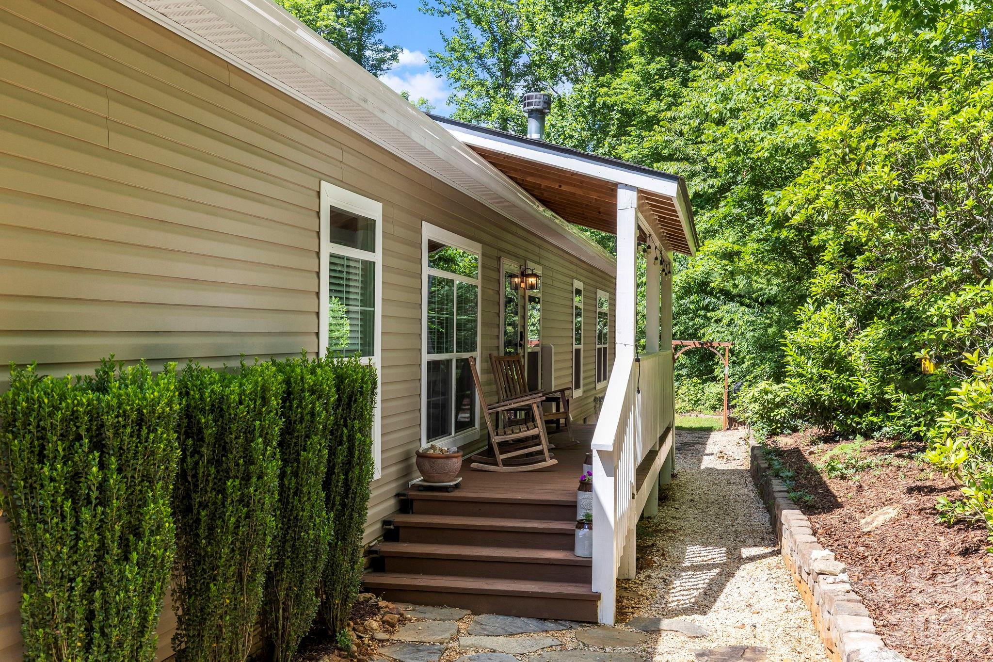31 Enochs Way — Fletcher
