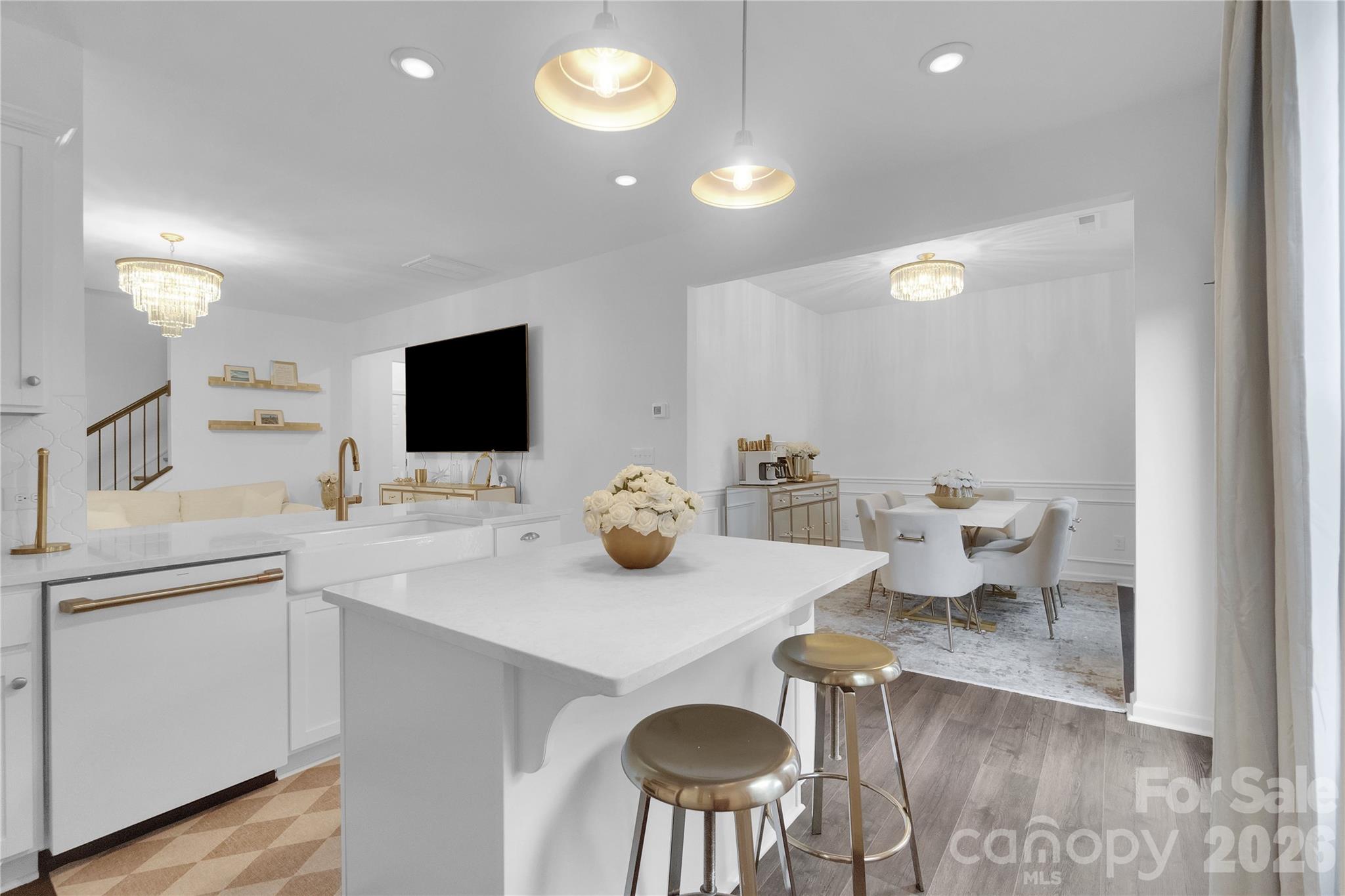 242 Lacewing Drive — Charlotte