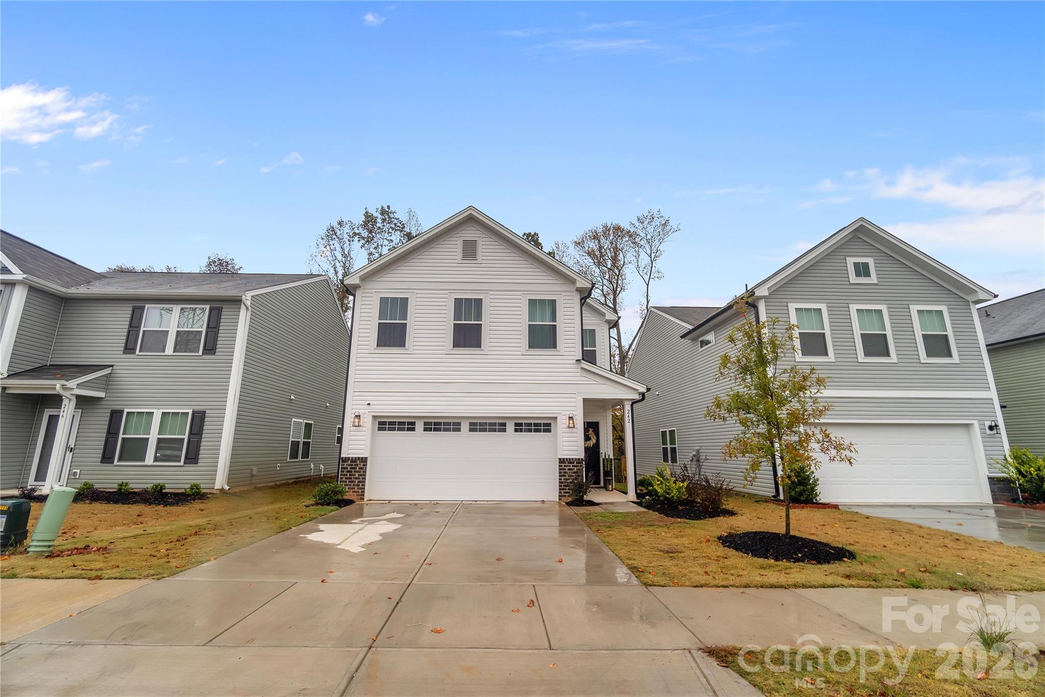 242 Lacewing Drive — Charlotte
