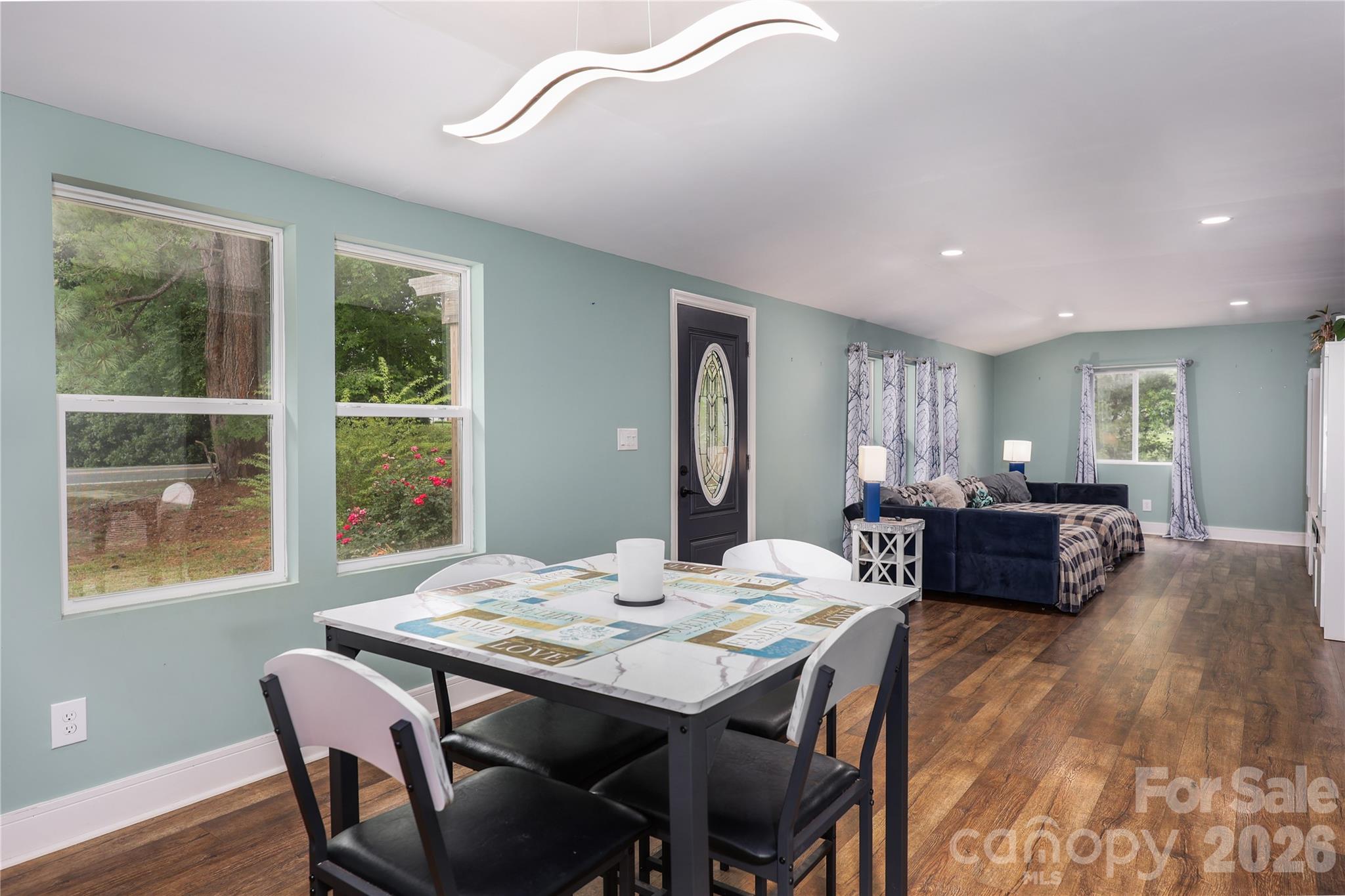 2276 Cid Road — Lexington