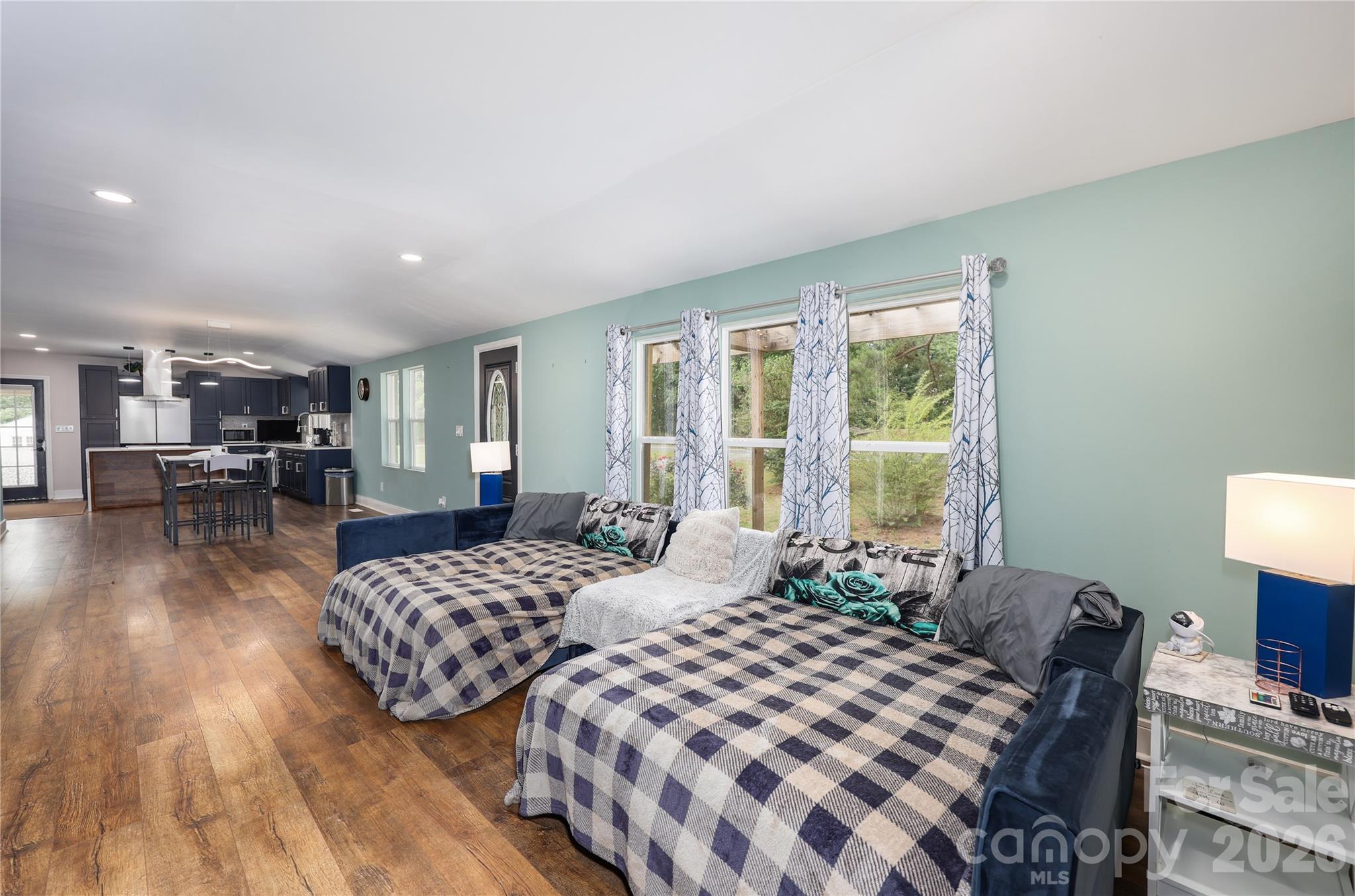 2276 Cid Road — Lexington