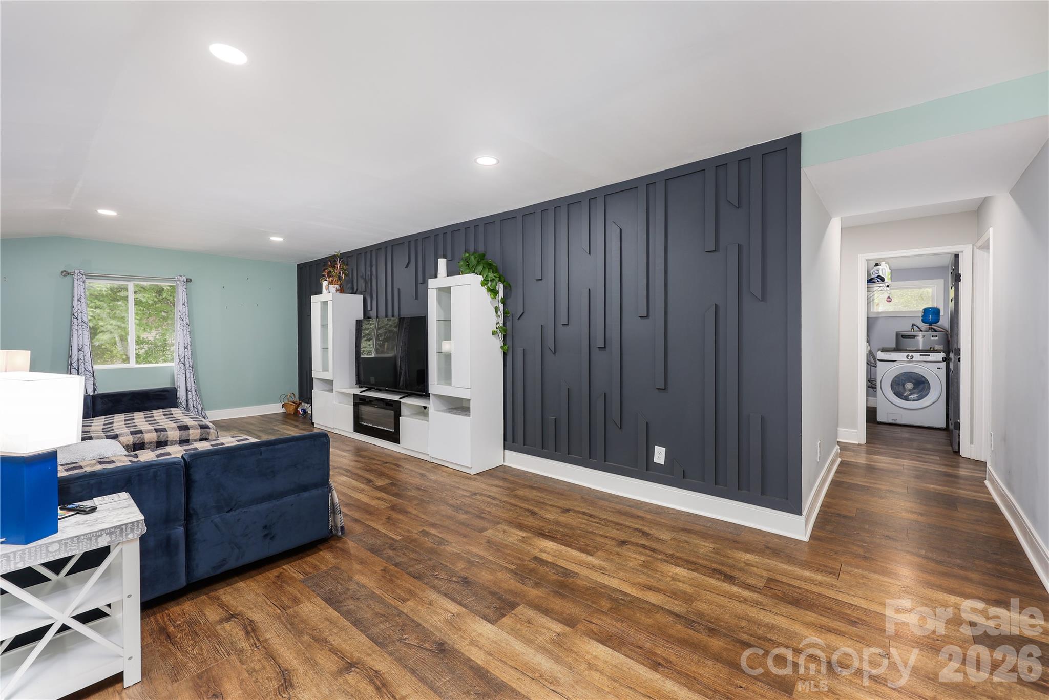 2276 Cid Road — Lexington