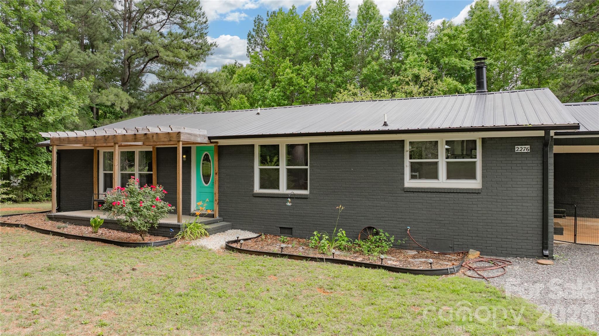 2276 Cid Road — Lexington
