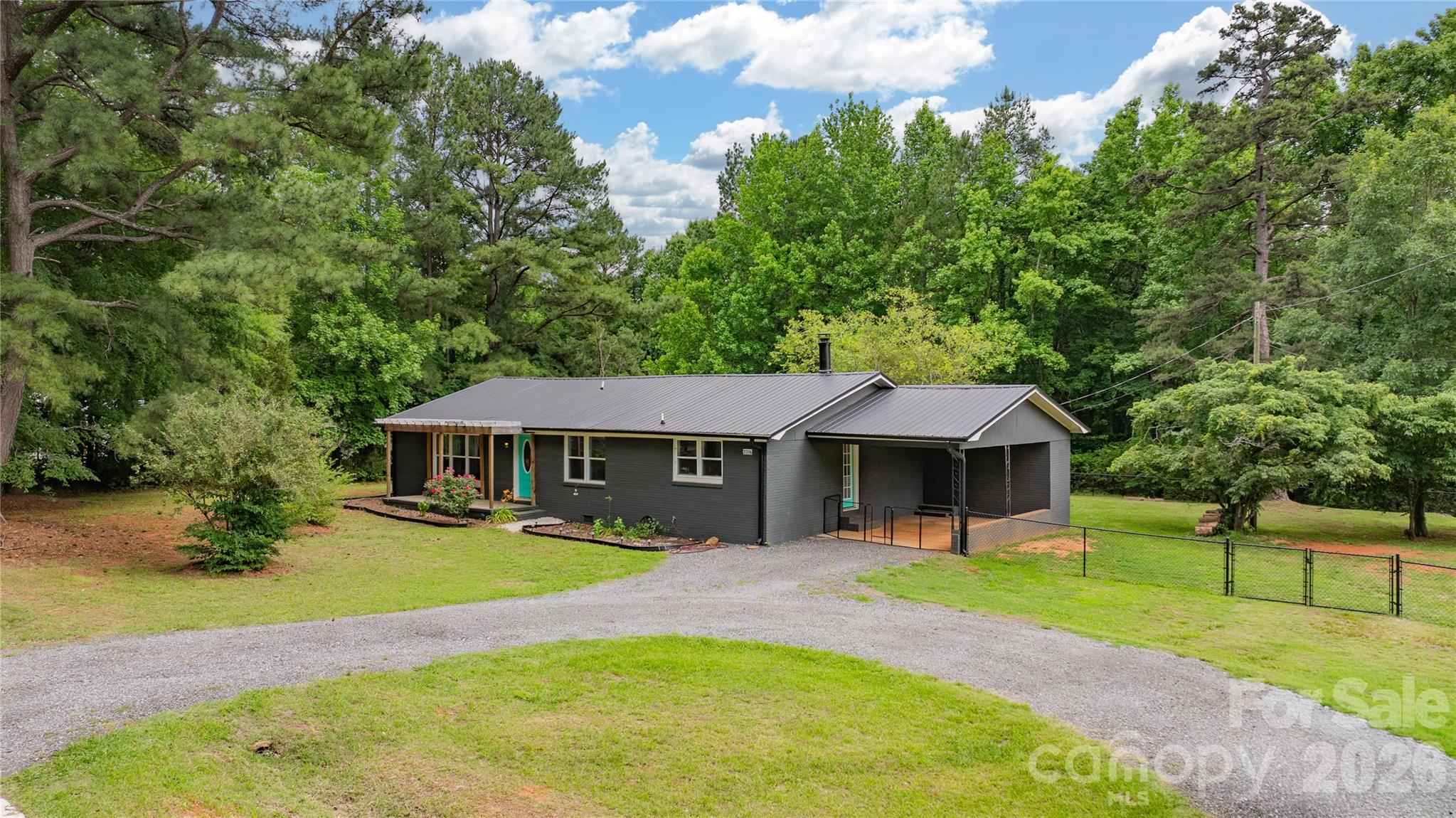 2276 Cid Road — Lexington