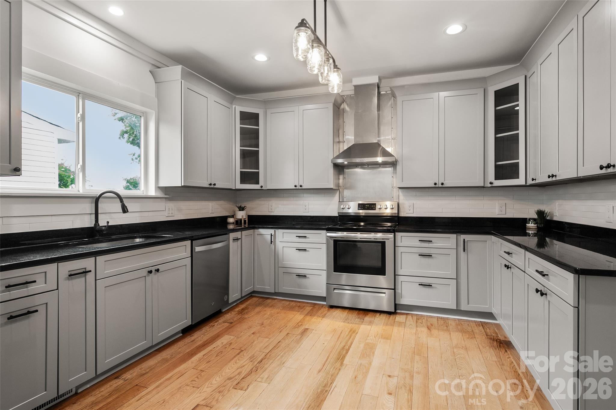 174 Tournament Drive SW — Concord