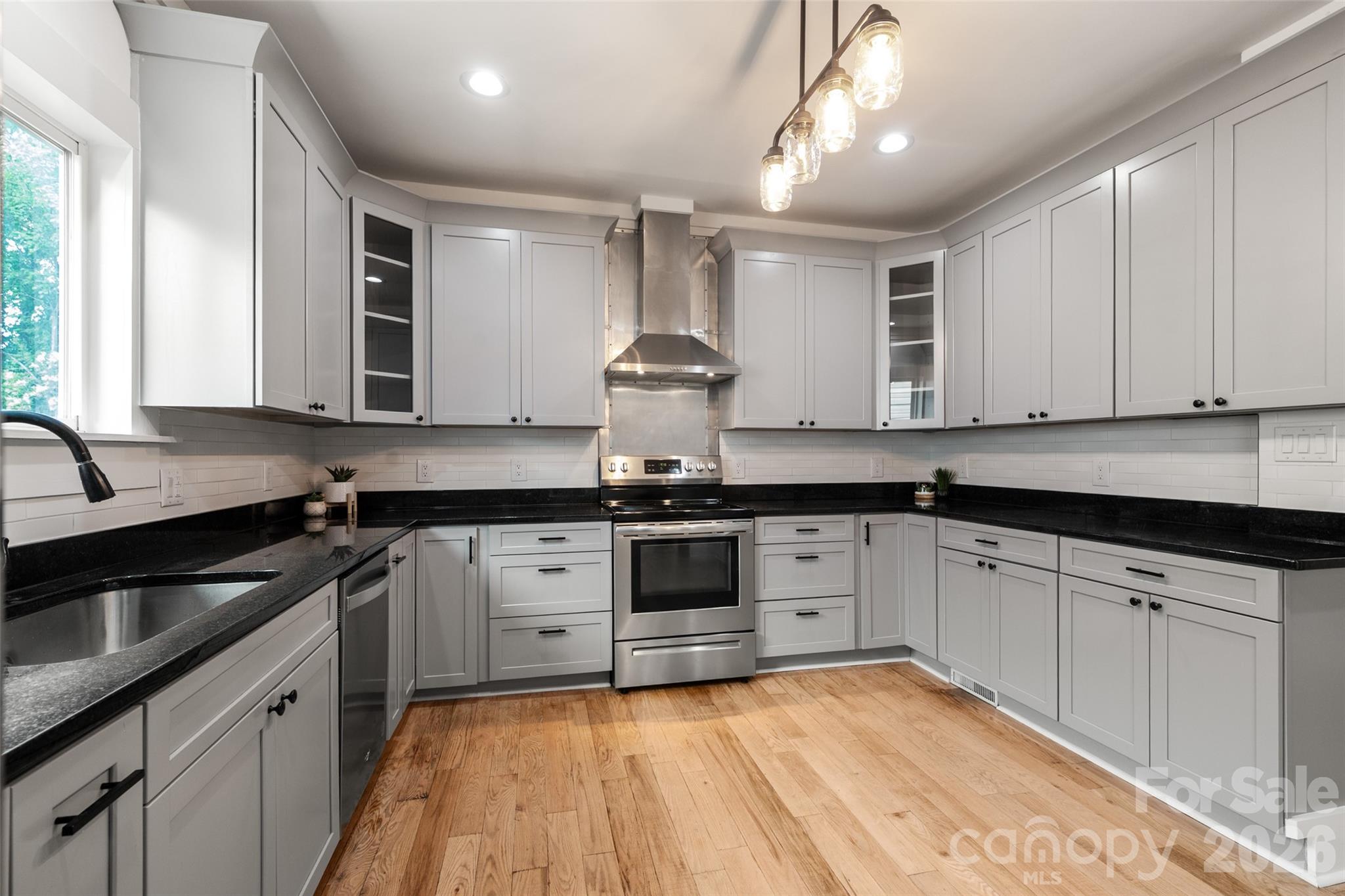 174 Tournament Drive SW — Concord