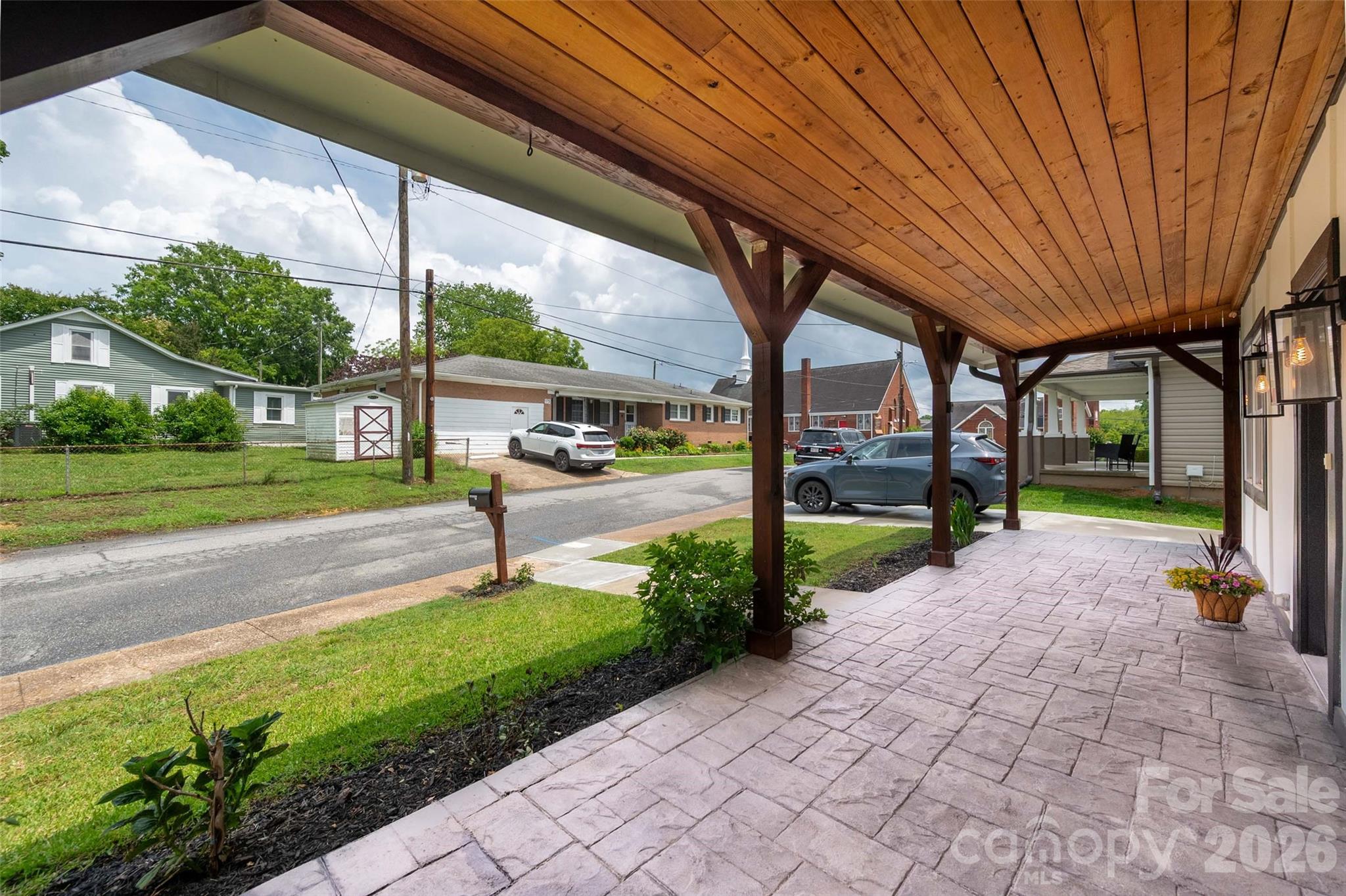 174 Tournament Drive SW — Concord