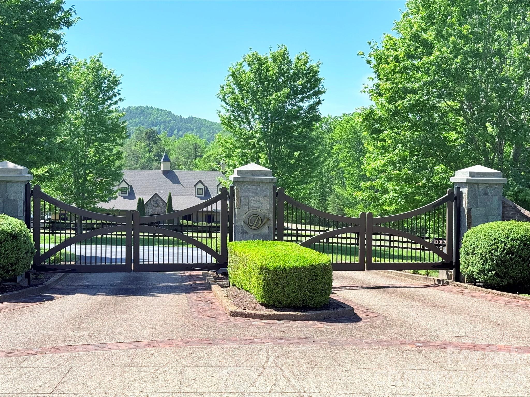 LOT 6 Mapleton Lane — Columbus
