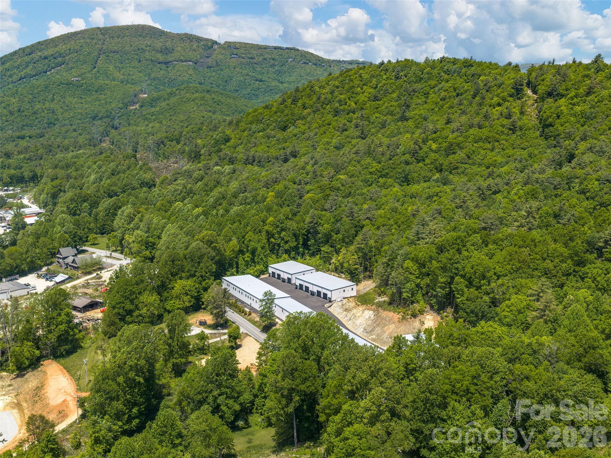 130 Speed Way #B — Lake Toxaway