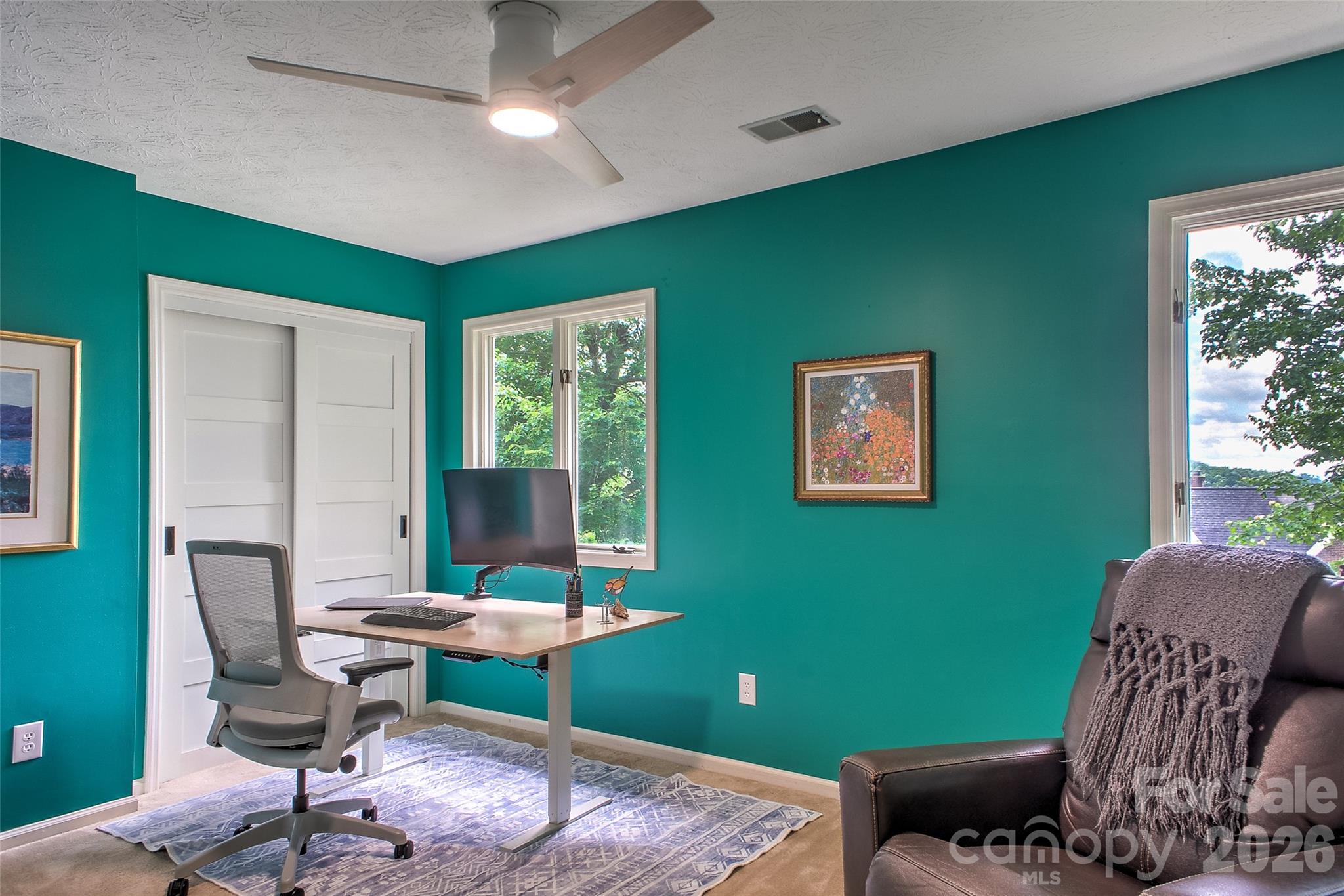 53 Braddock Way — Asheville