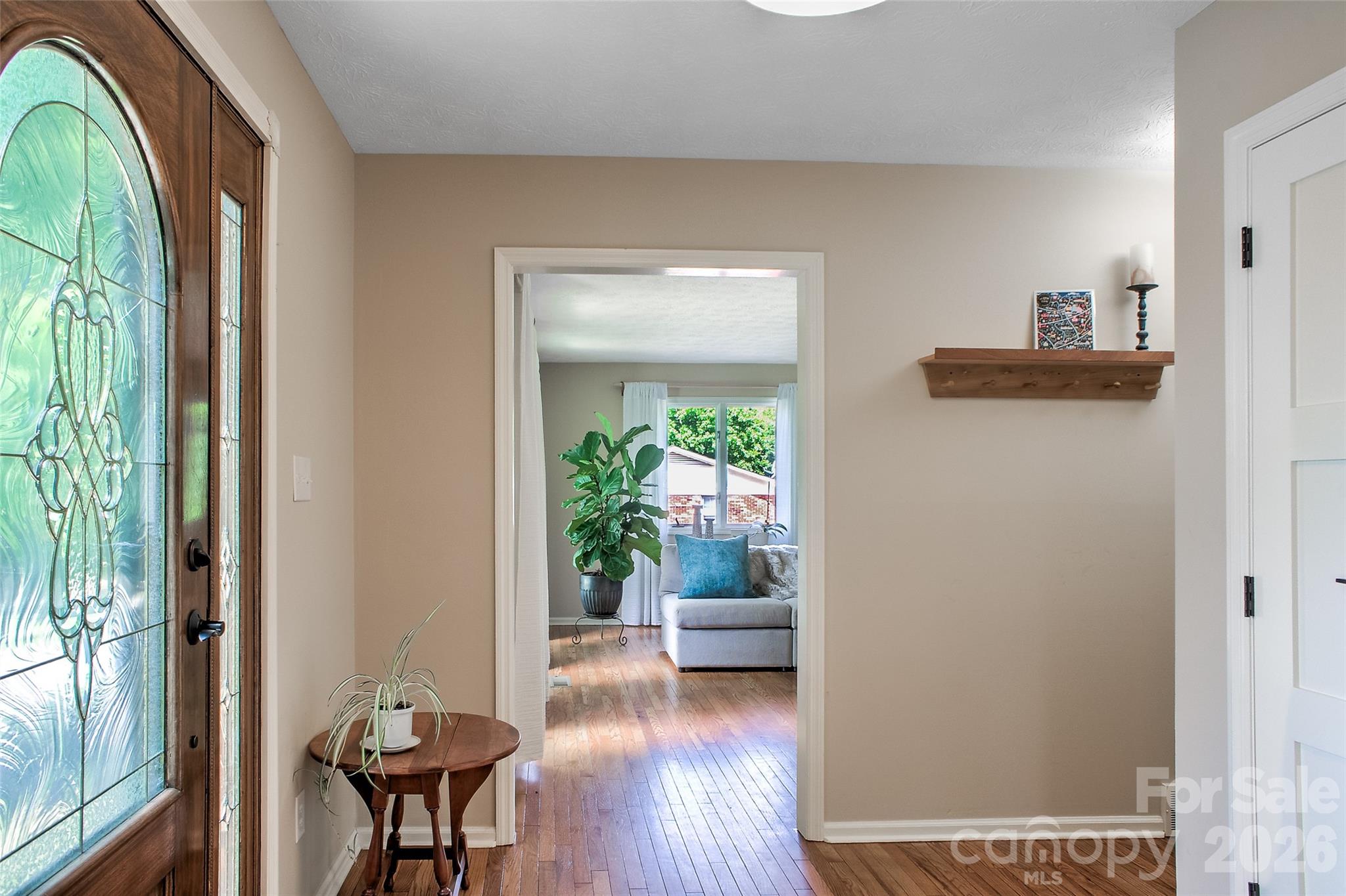 53 Braddock Way — Asheville