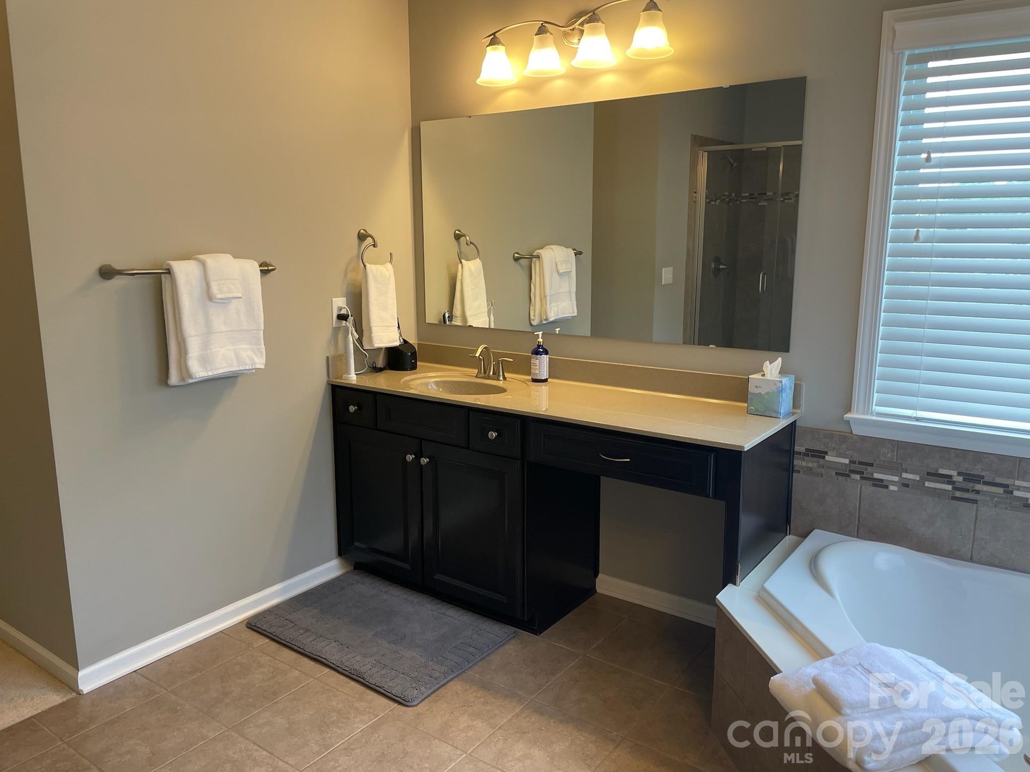 396 E Waterlynn Road — Mooresville