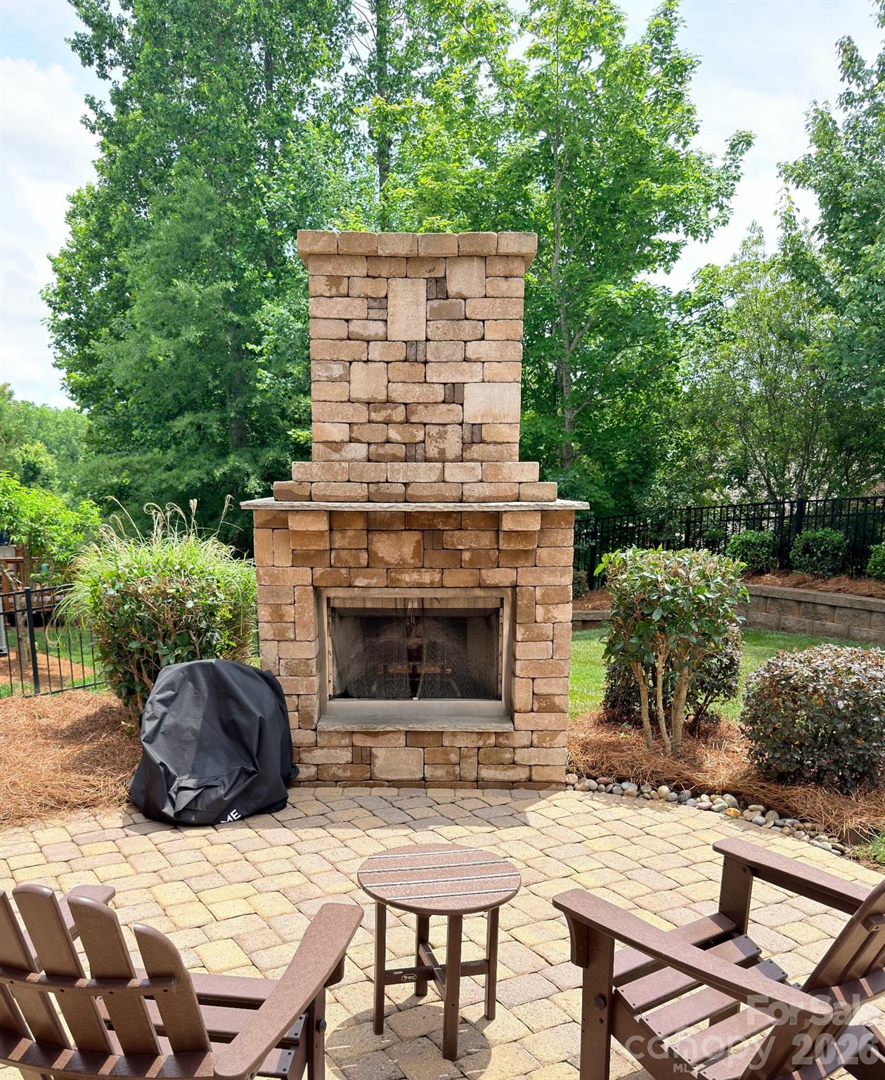 396 E Waterlynn Road — Mooresville